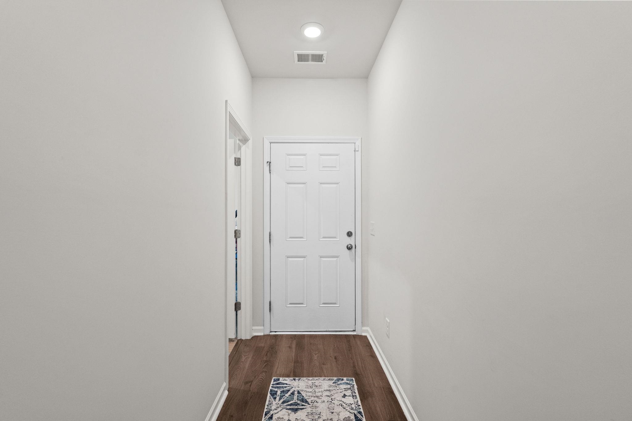 149 Cypress Tree Loop Property Photo 32