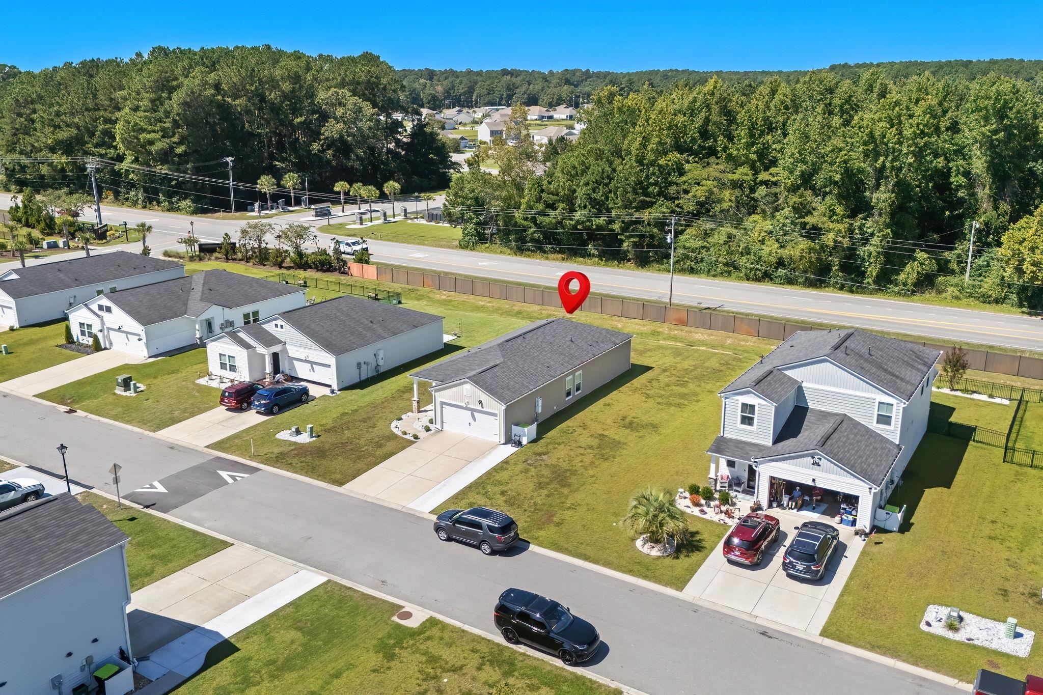 149 Cypress Tree Loop Property Photo 43