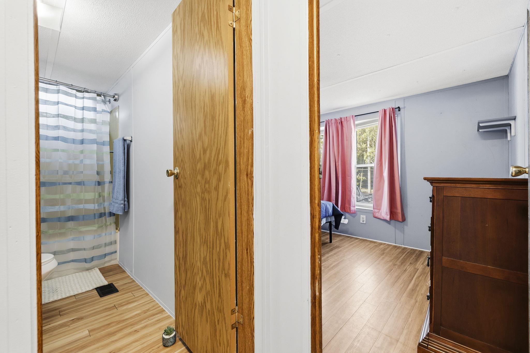 412 Seabreeze Dr. Property Photo 29