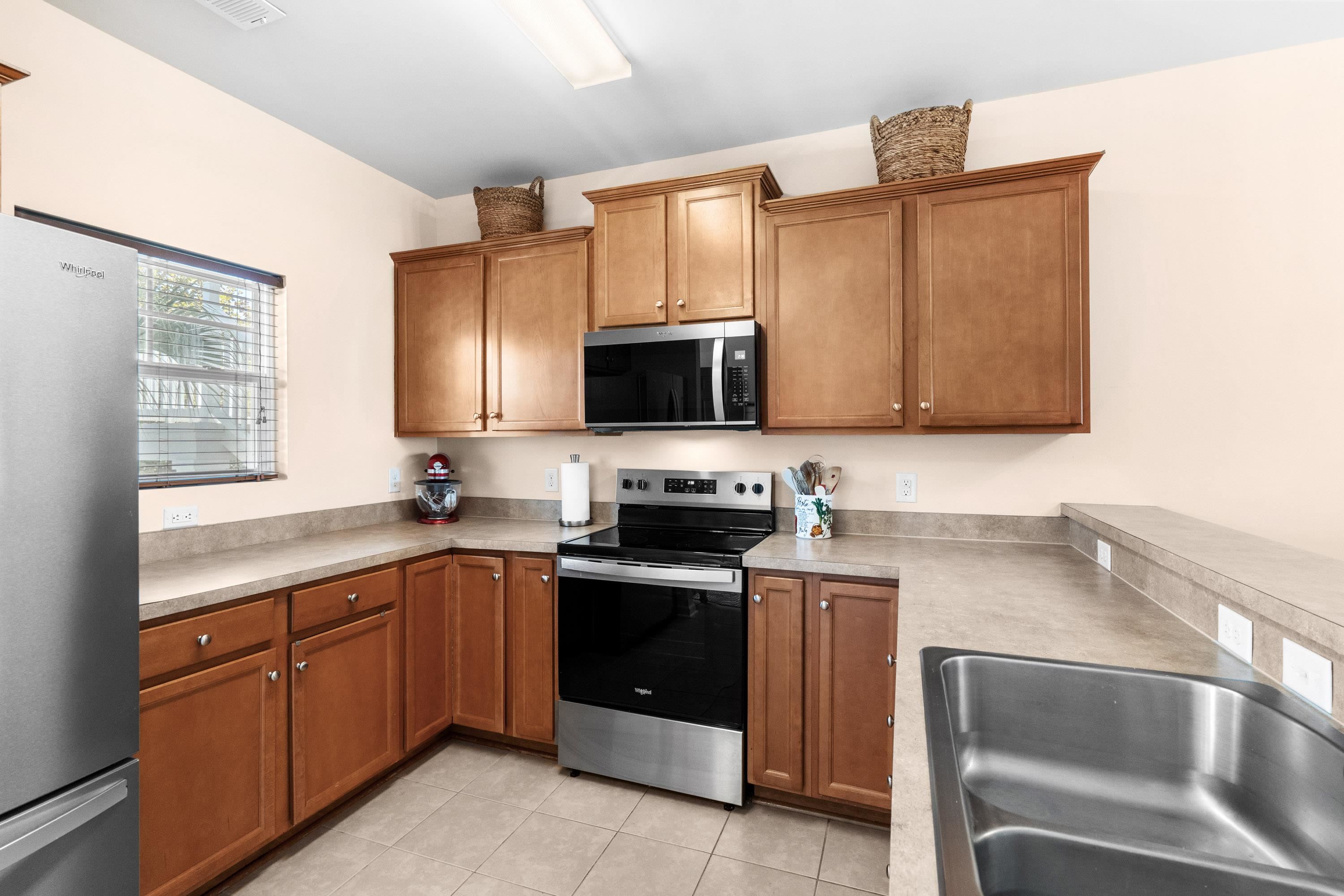 6253 Catalina Dr. Property Photo 16