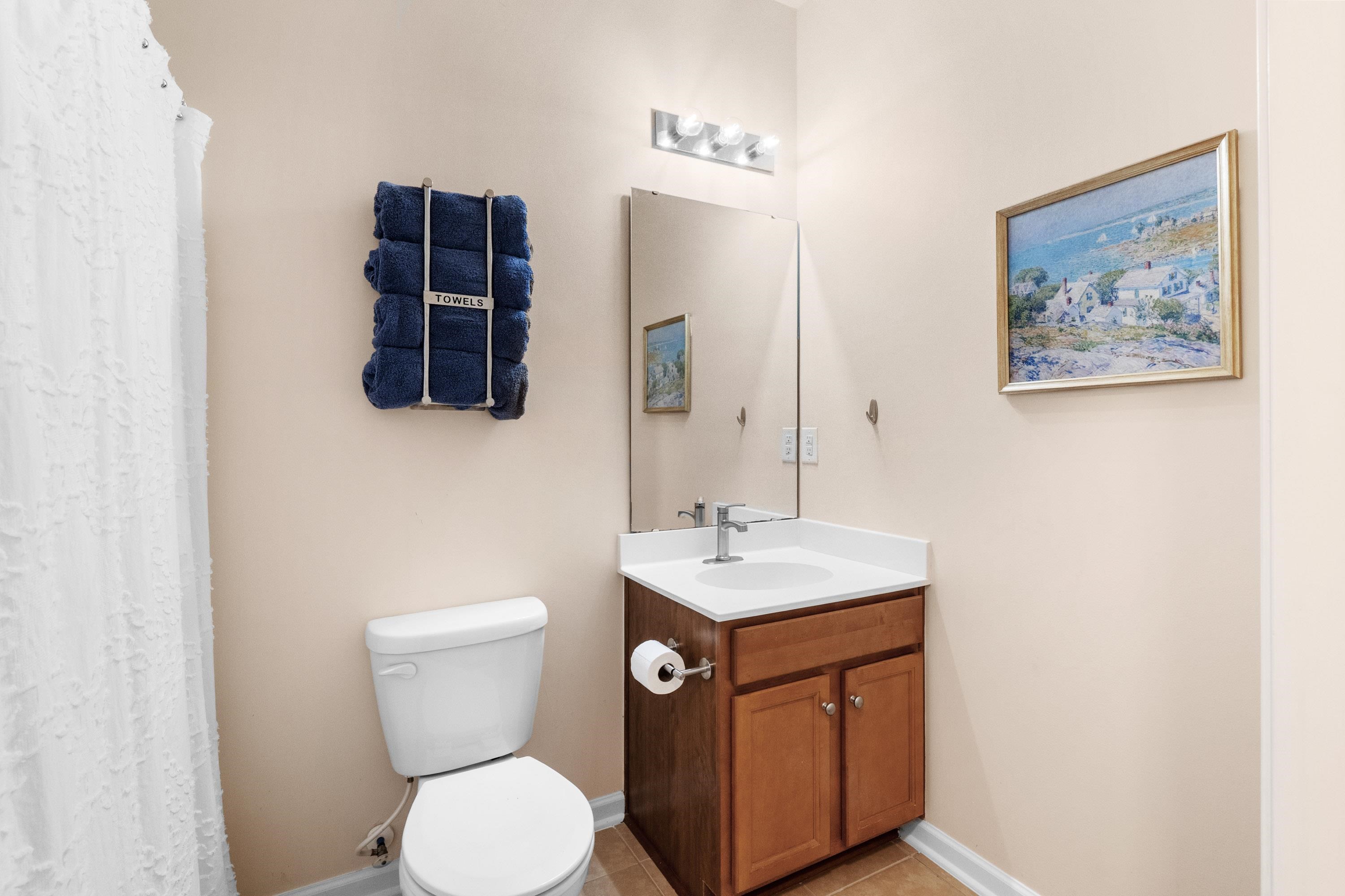 6253 Catalina Dr. Property Photo 26