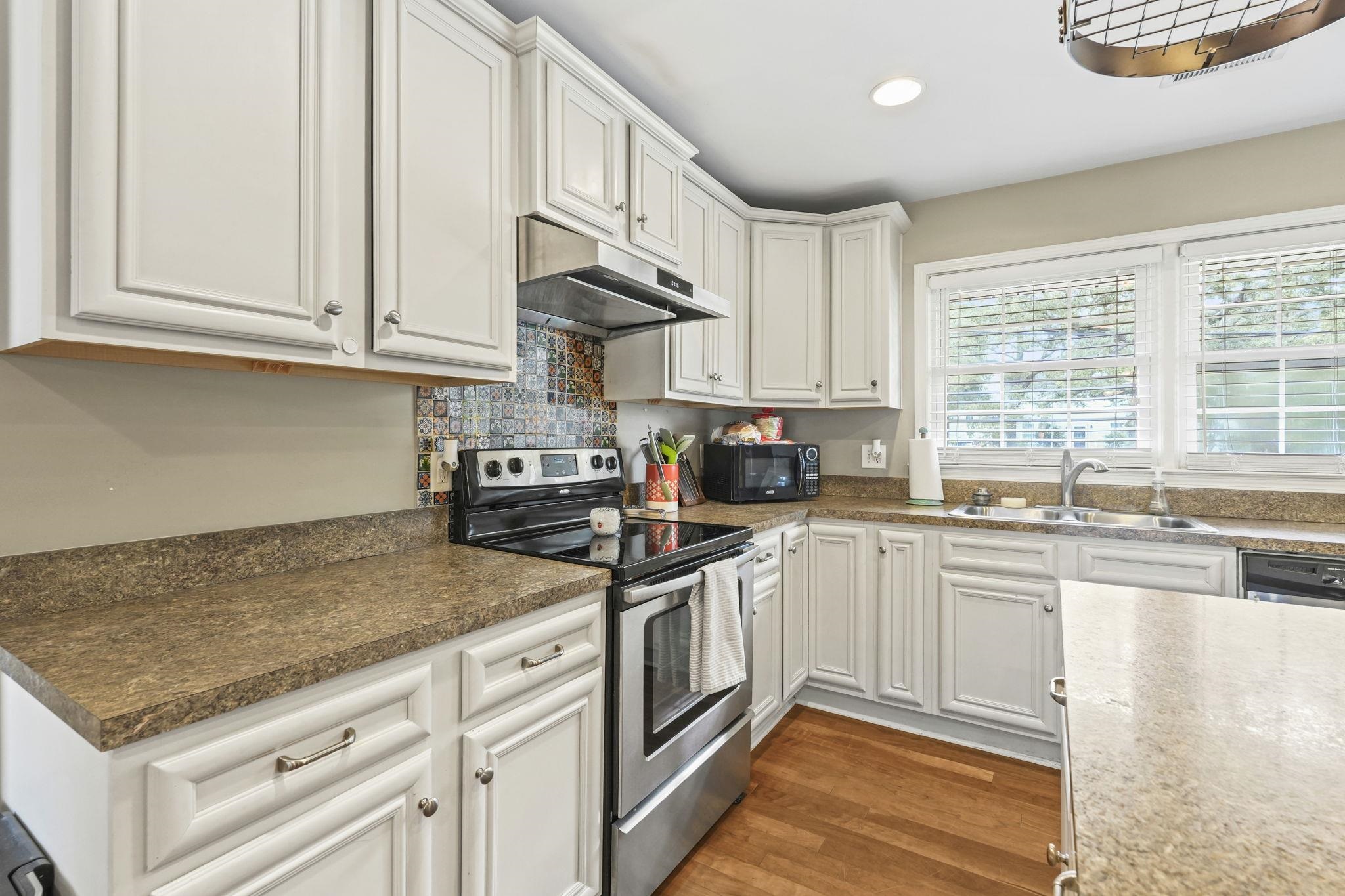 401 Poinsett Rd. Property Photo 5
