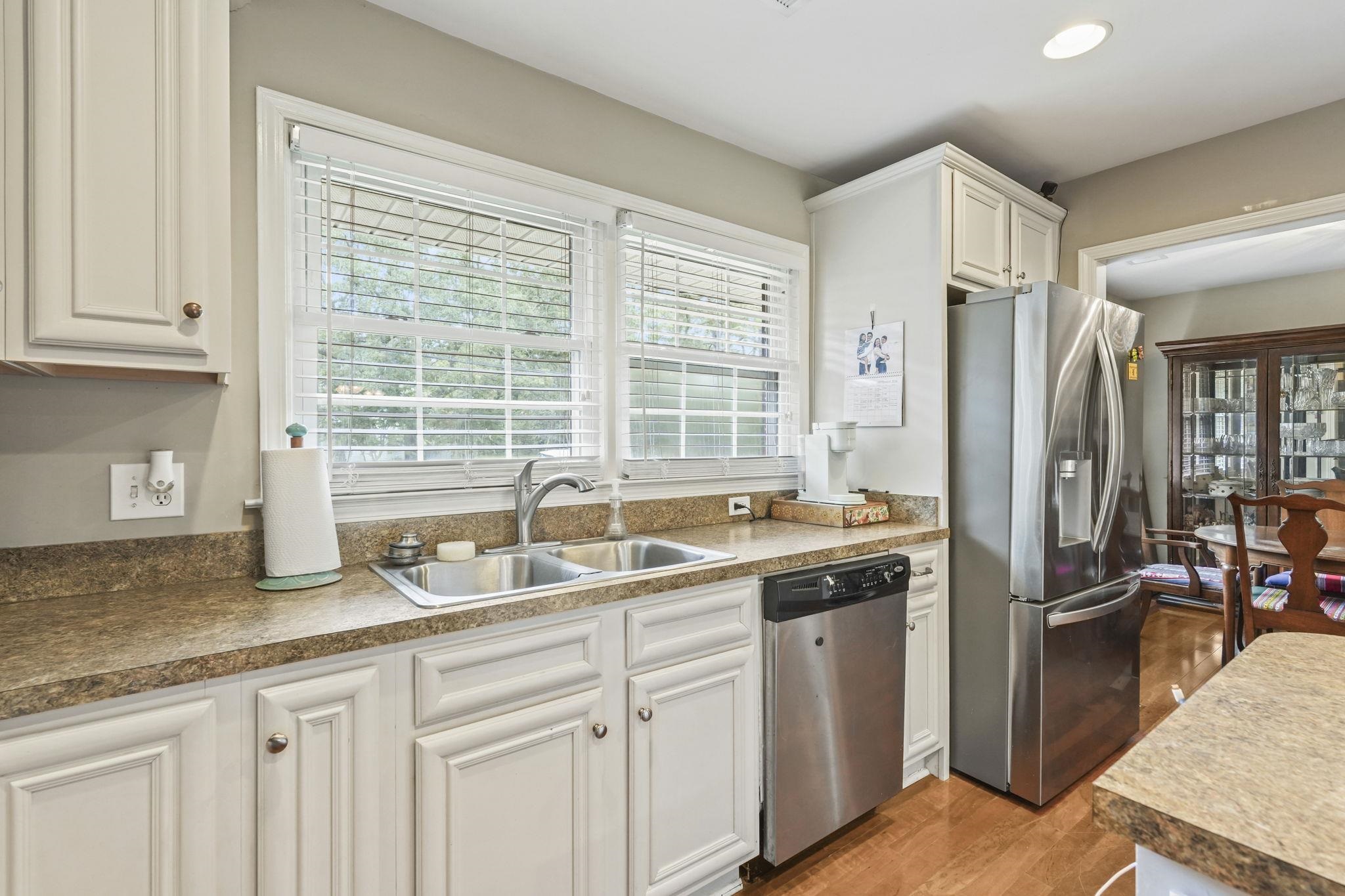 401 Poinsett Rd. Property Photo 6