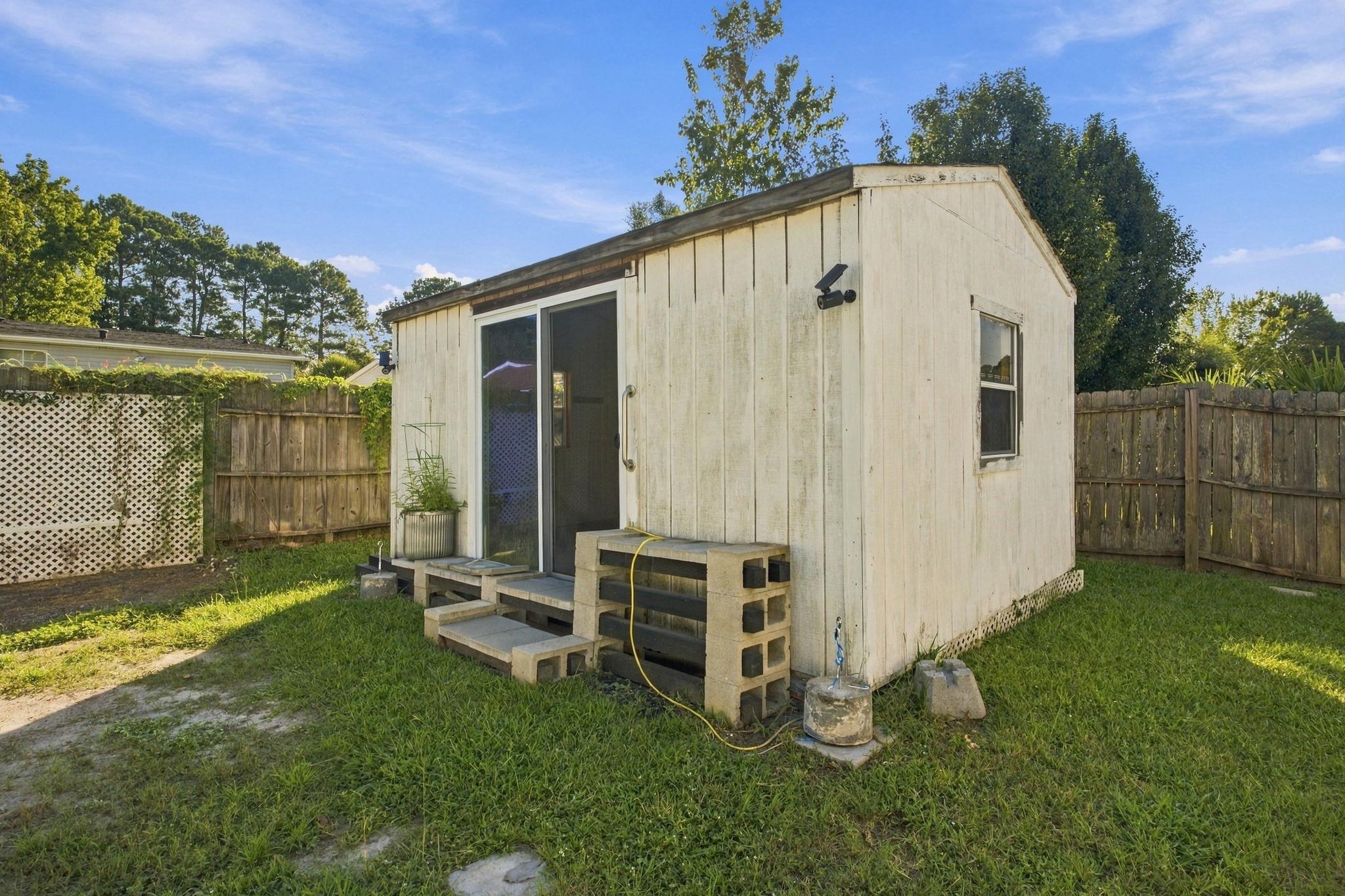 3252 Lyndon Dr. Property Photo 23
