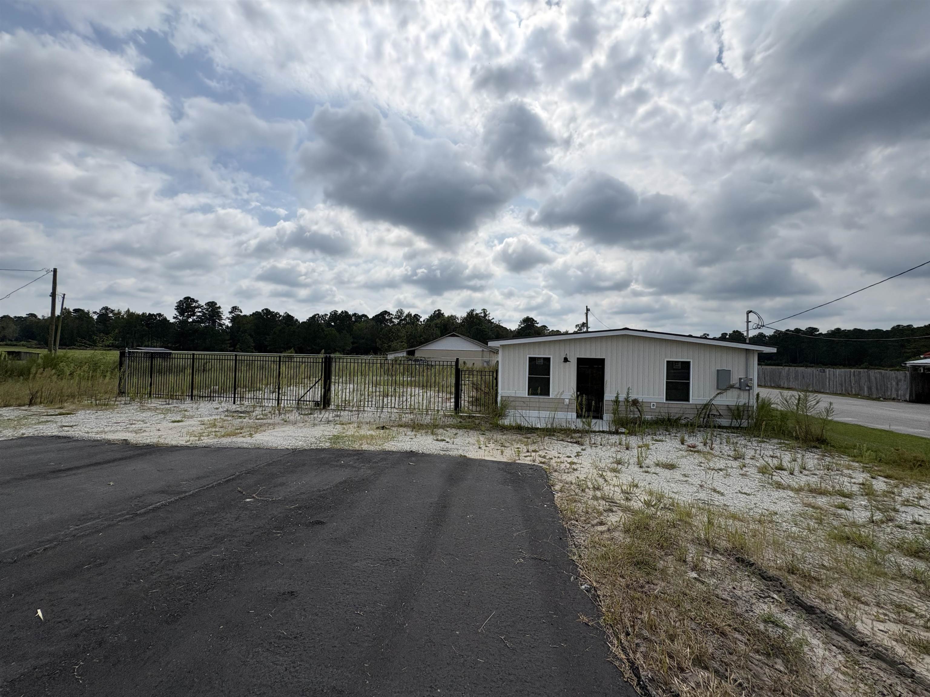 1046 Highway 9 Business E Property Photo 1