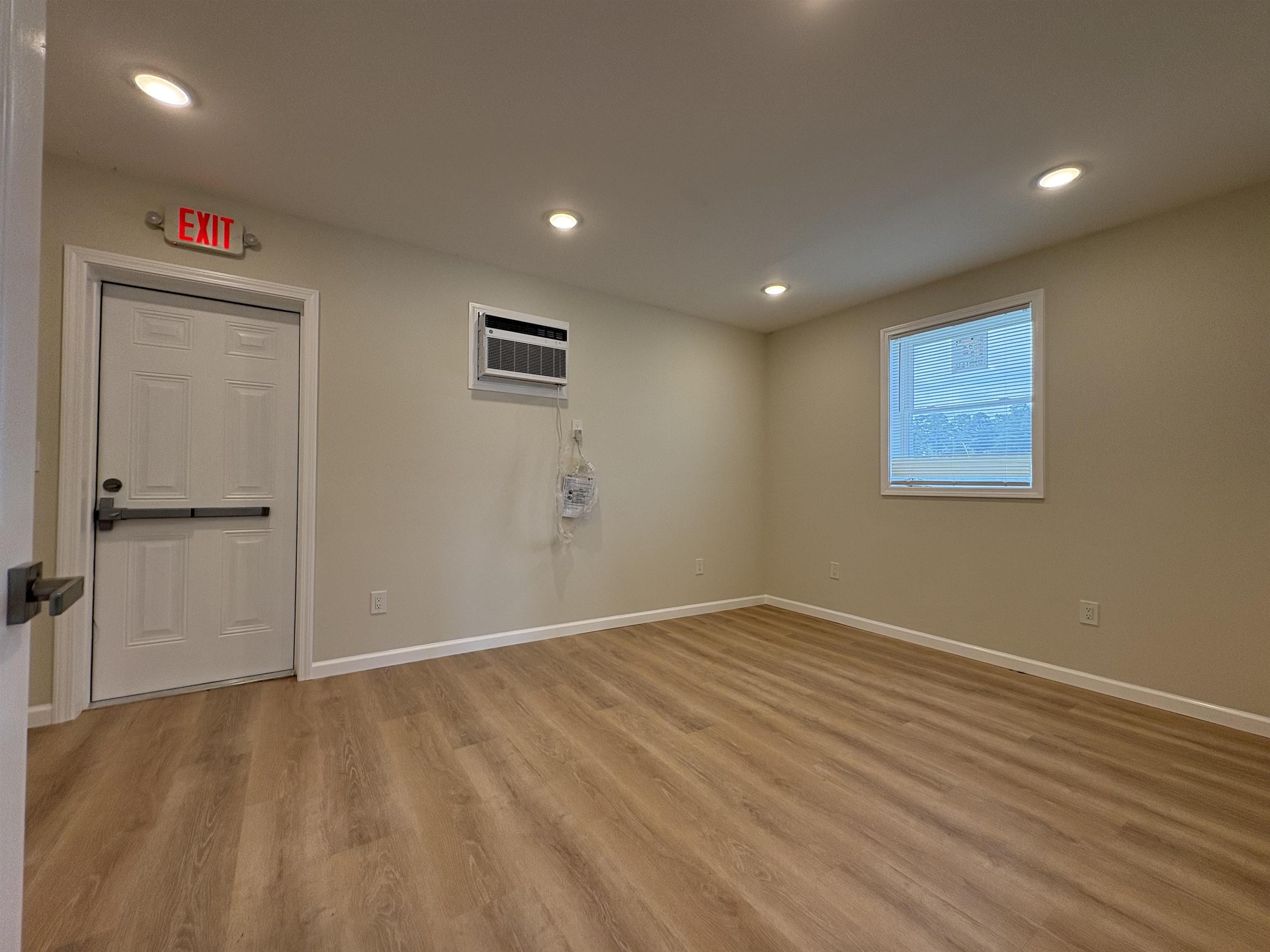 1046 Highway 9 Business E Property Photo 6
