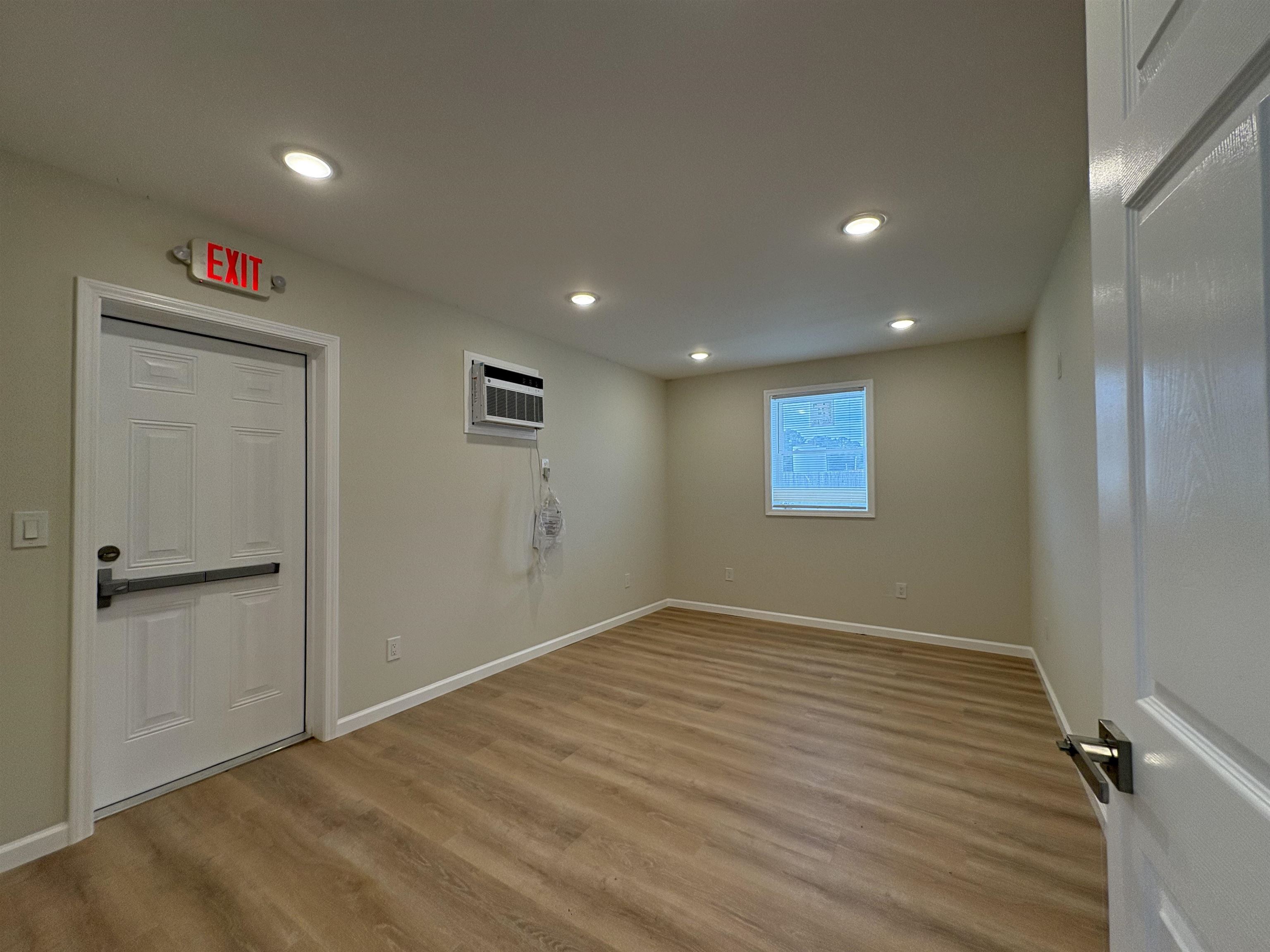 1046 Highway 9 Business E Property Photo 10