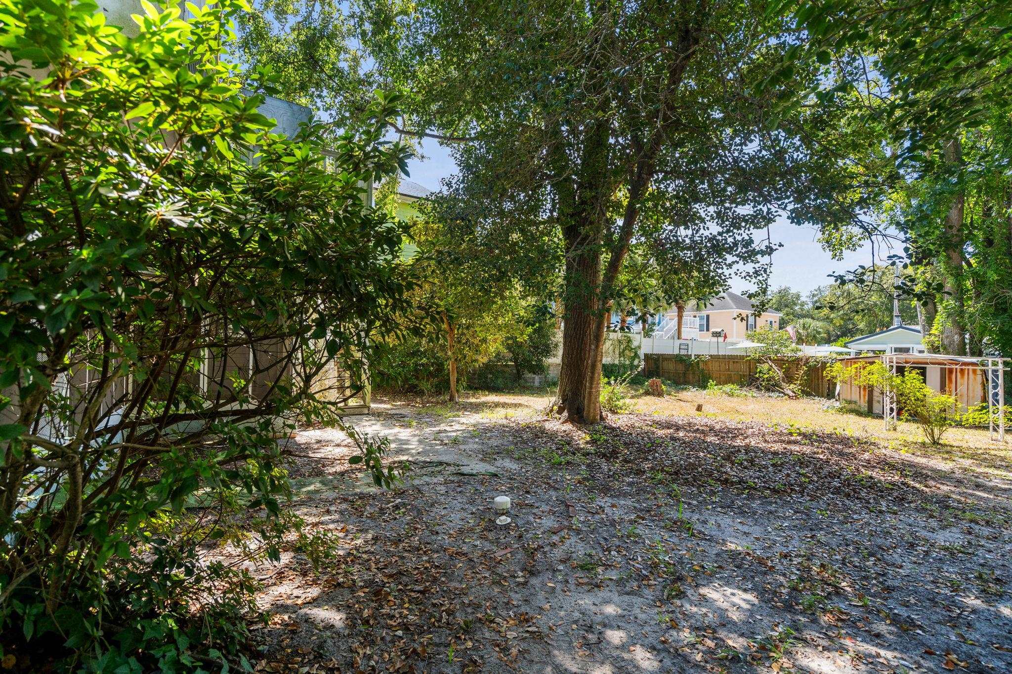 613 Surfside Dr. Property Photo 20