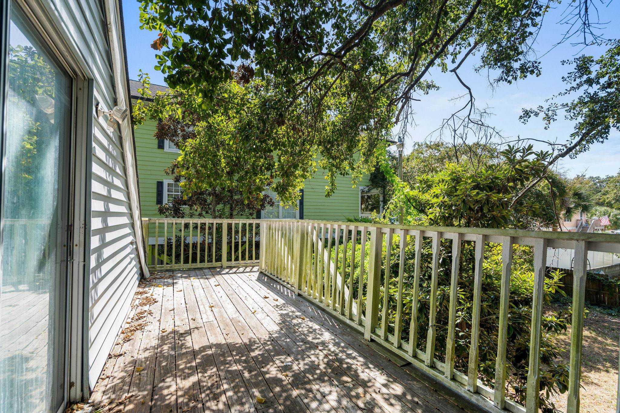 613 Surfside Dr. Property Photo 24