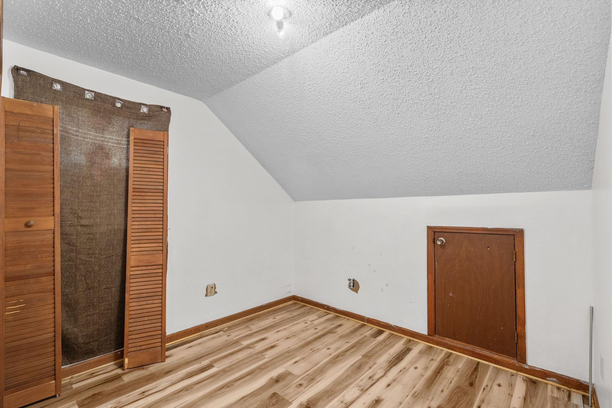 613 Surfside Dr. Property Photo 35