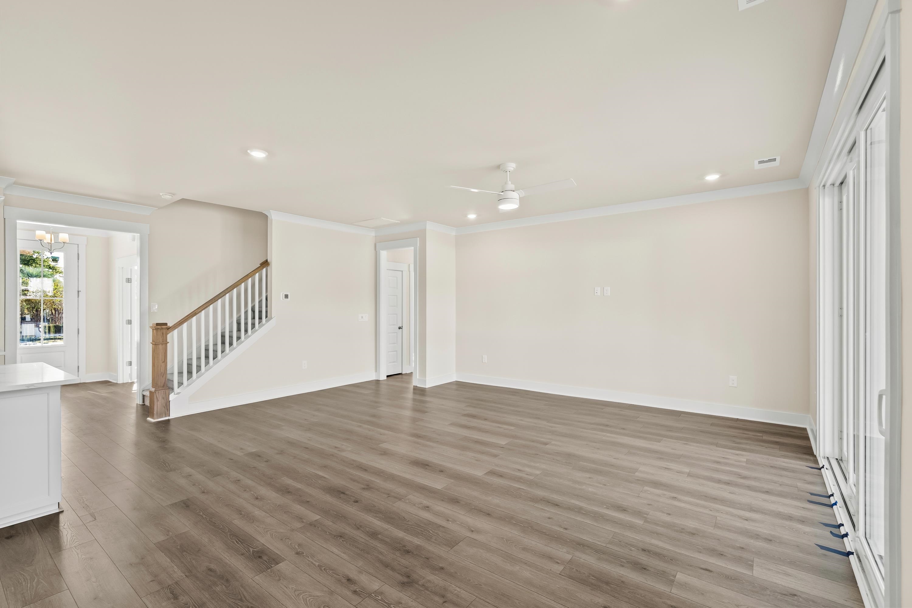 118 Kellys Cove Dr. Property Photo 6