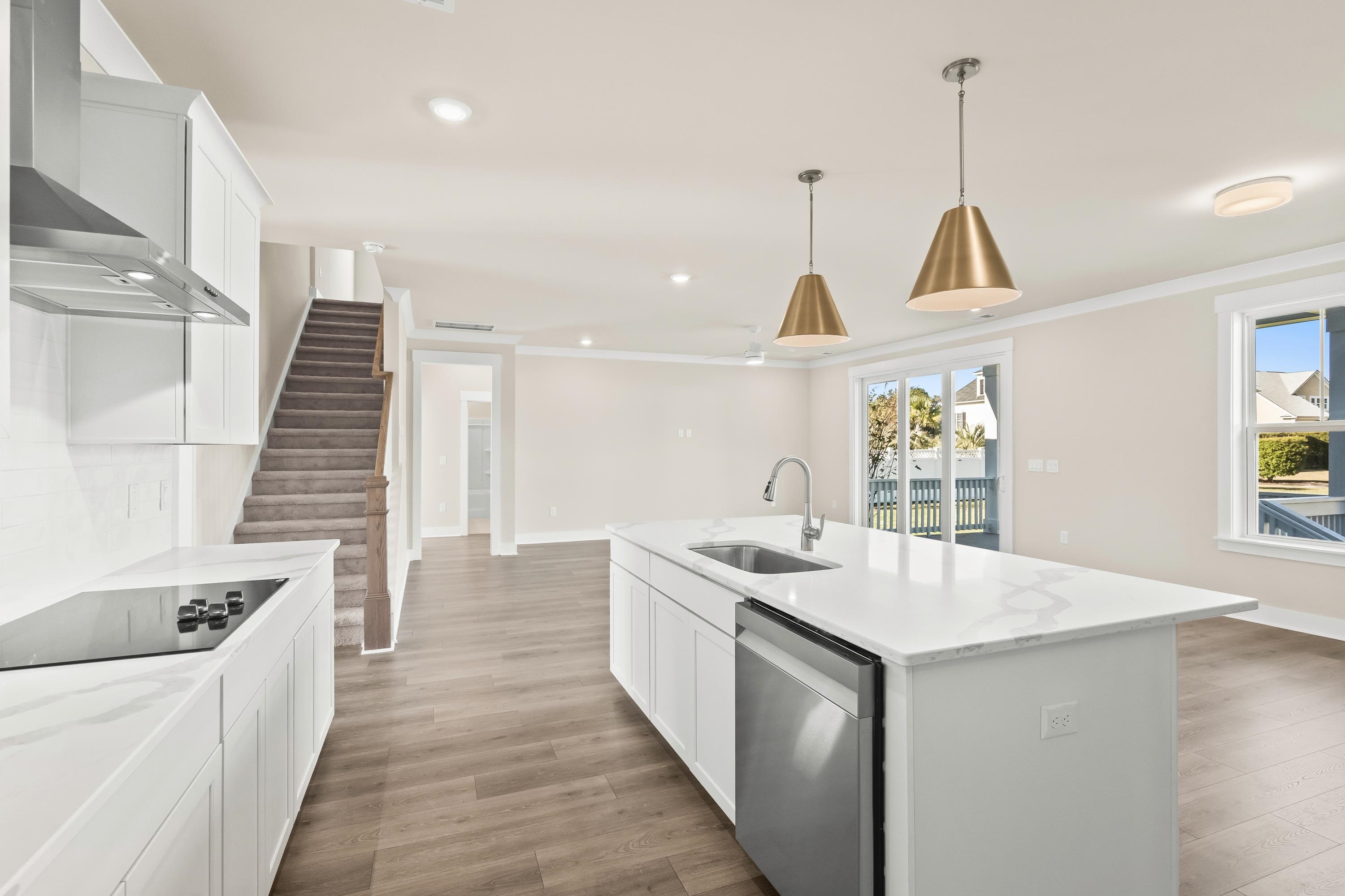118 Kellys Cove Dr. Property Photo 13