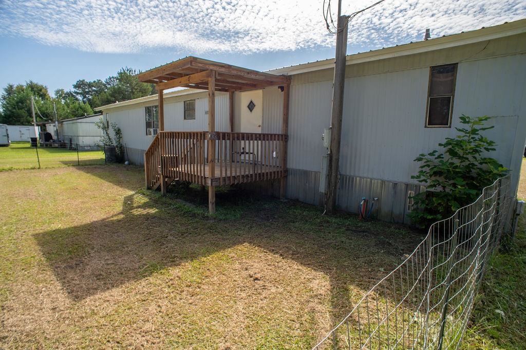 1212 Kingcrest Dr. Property Photo 1