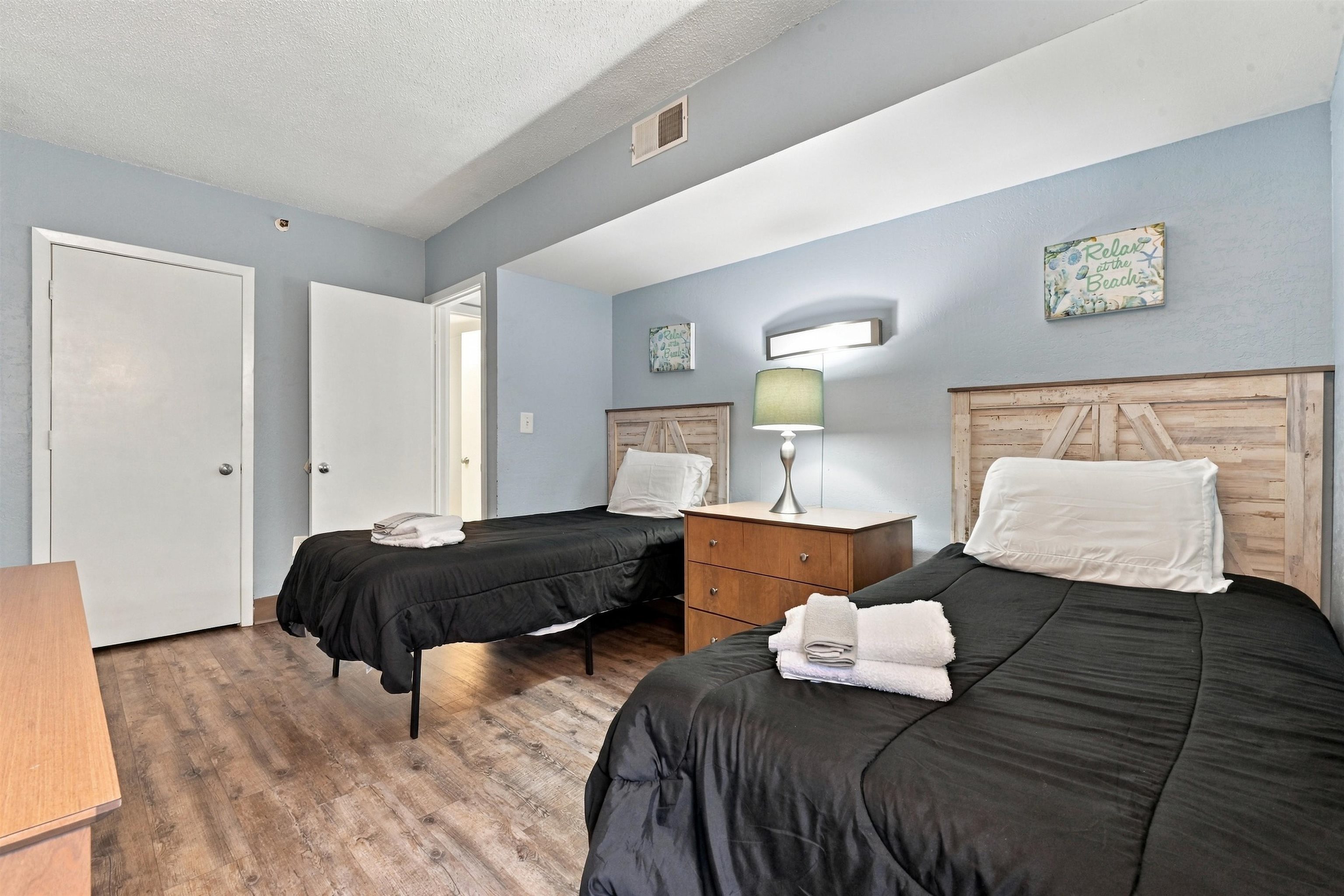 1605 S Ocean Blvd. Property Photo 14