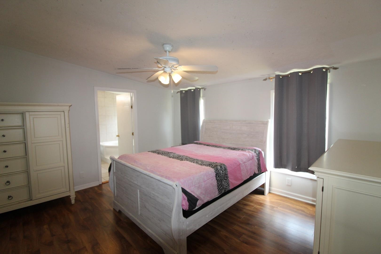 510 Folly Estates Dr. Property Photo 14