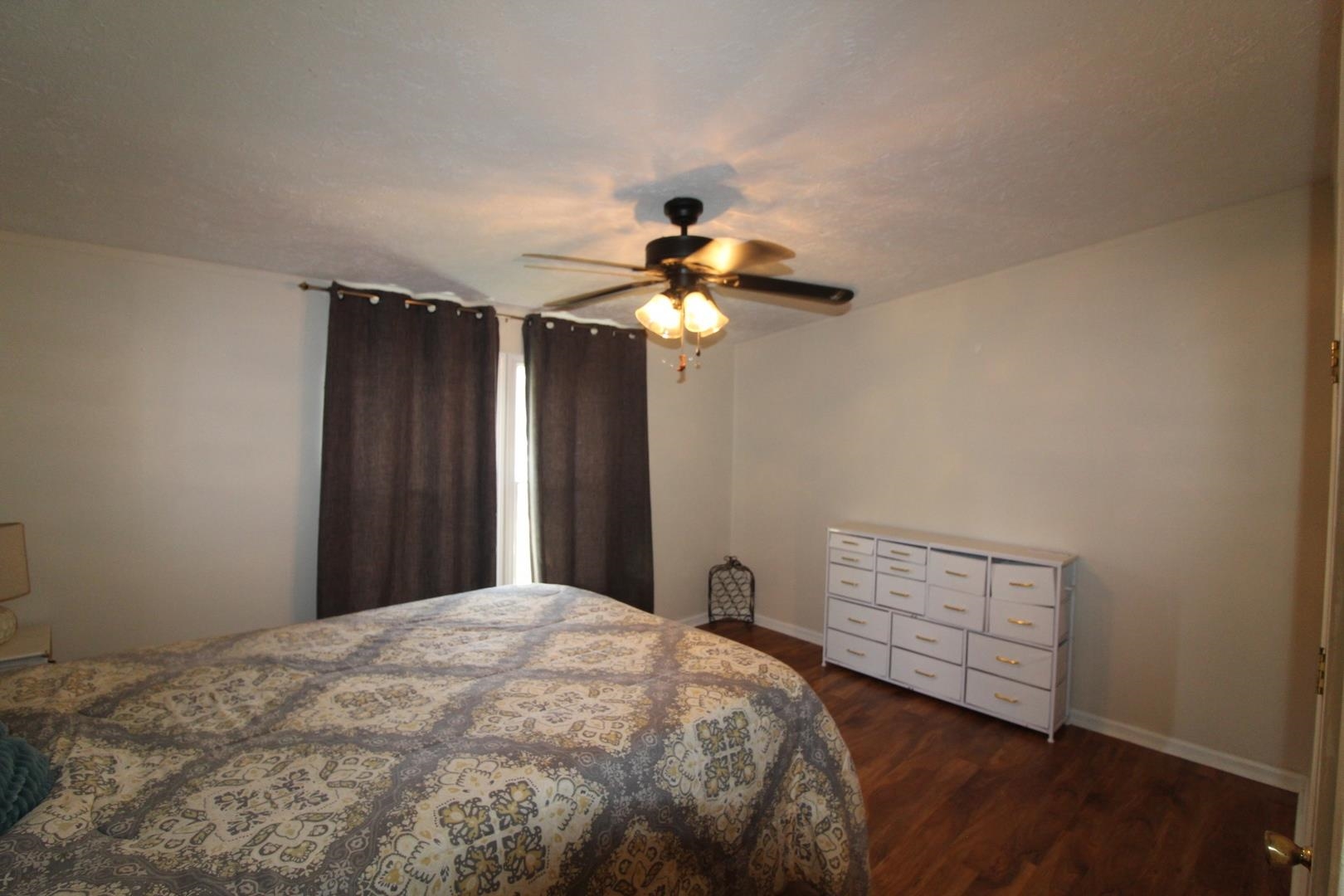 510 Folly Estates Dr. Property Photo 24