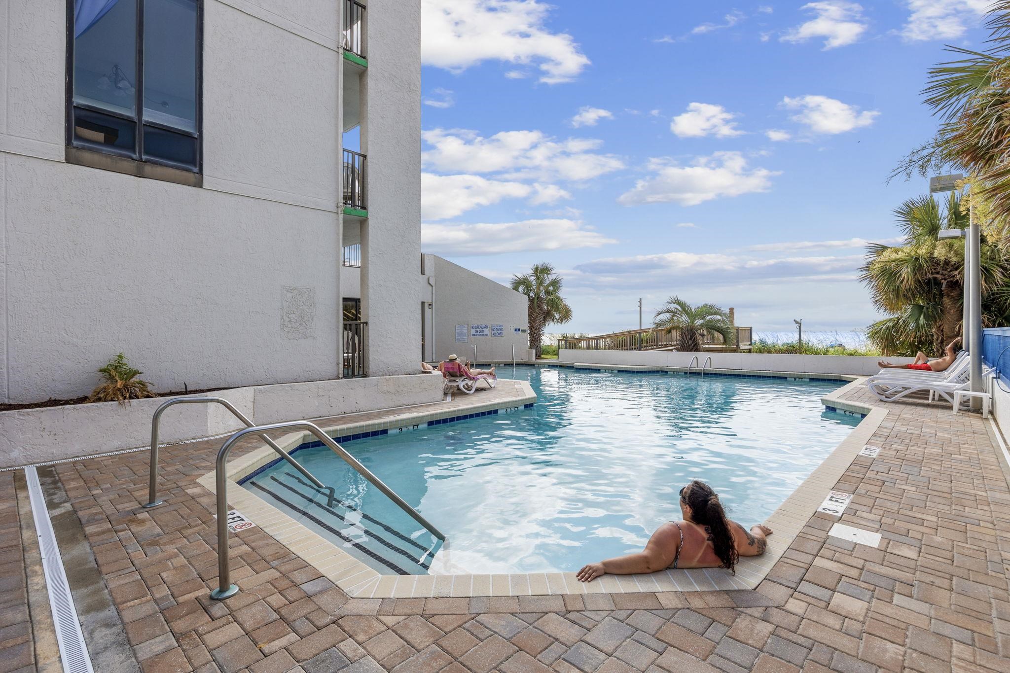 1905 S Ocean Blvd. Property Photo 2