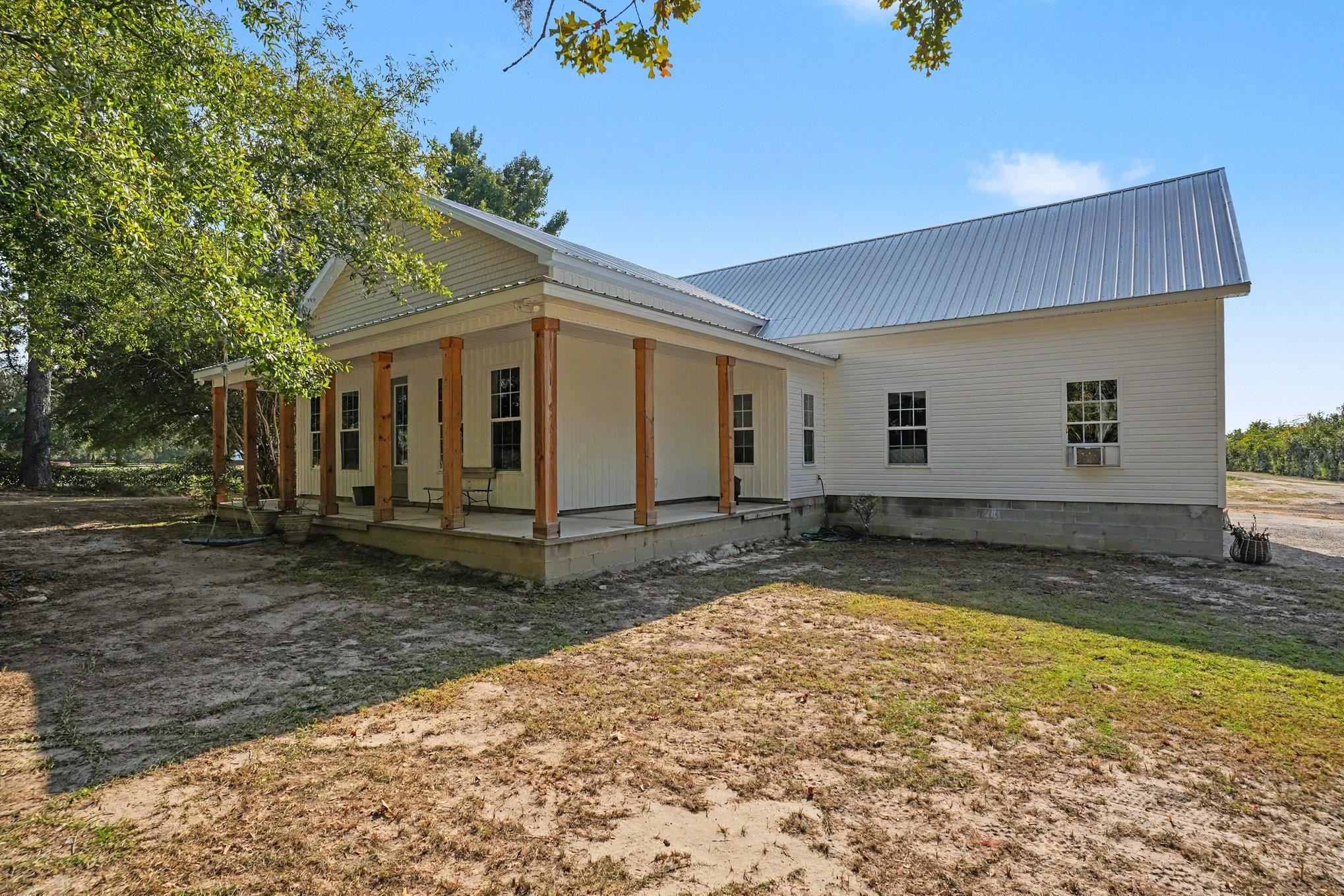 5029 Pee Dee Hwy. Property Photo