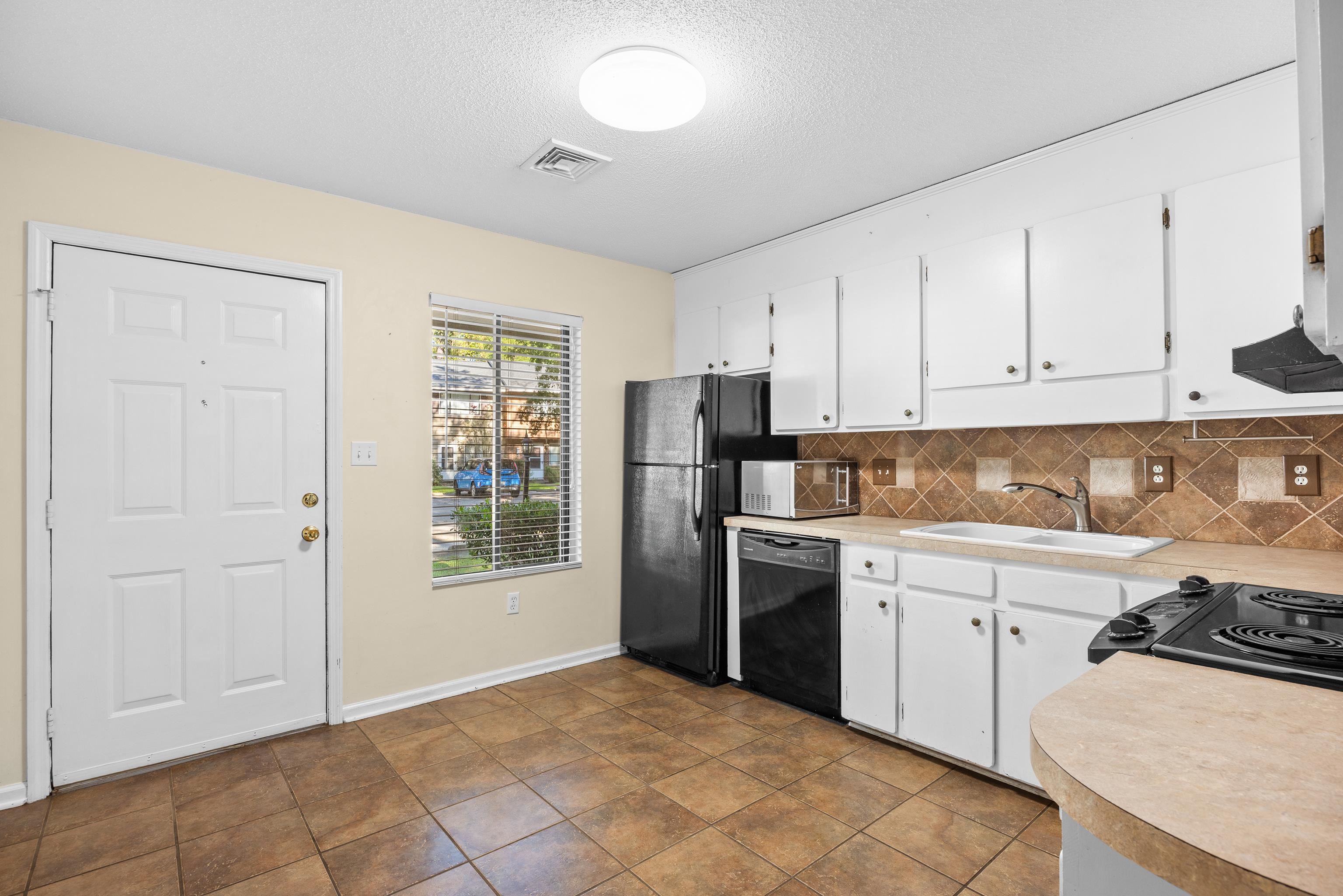 35 Beaver Pond Loop Property Photo 5