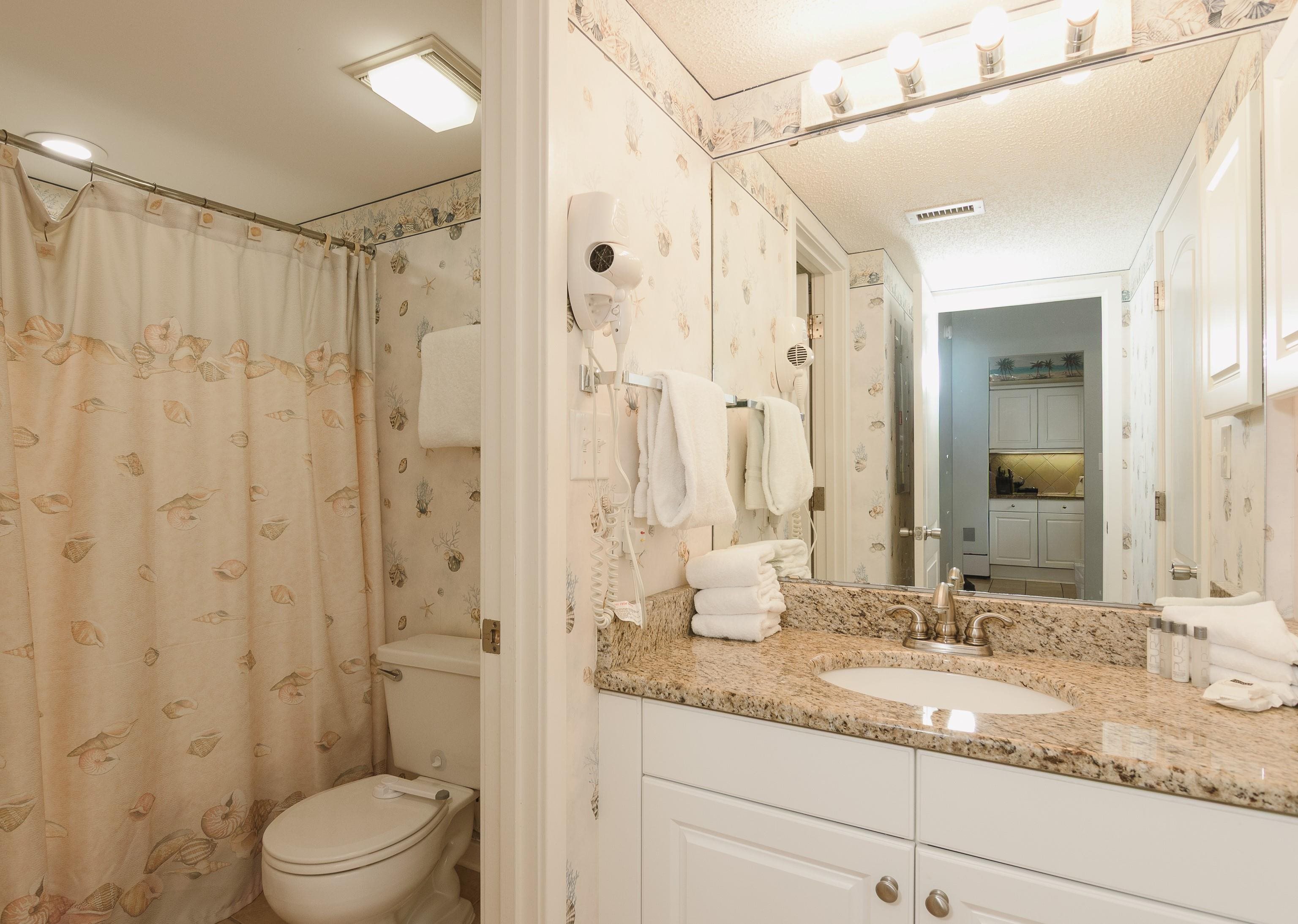 230 Westleton Dr. Property Photo 21