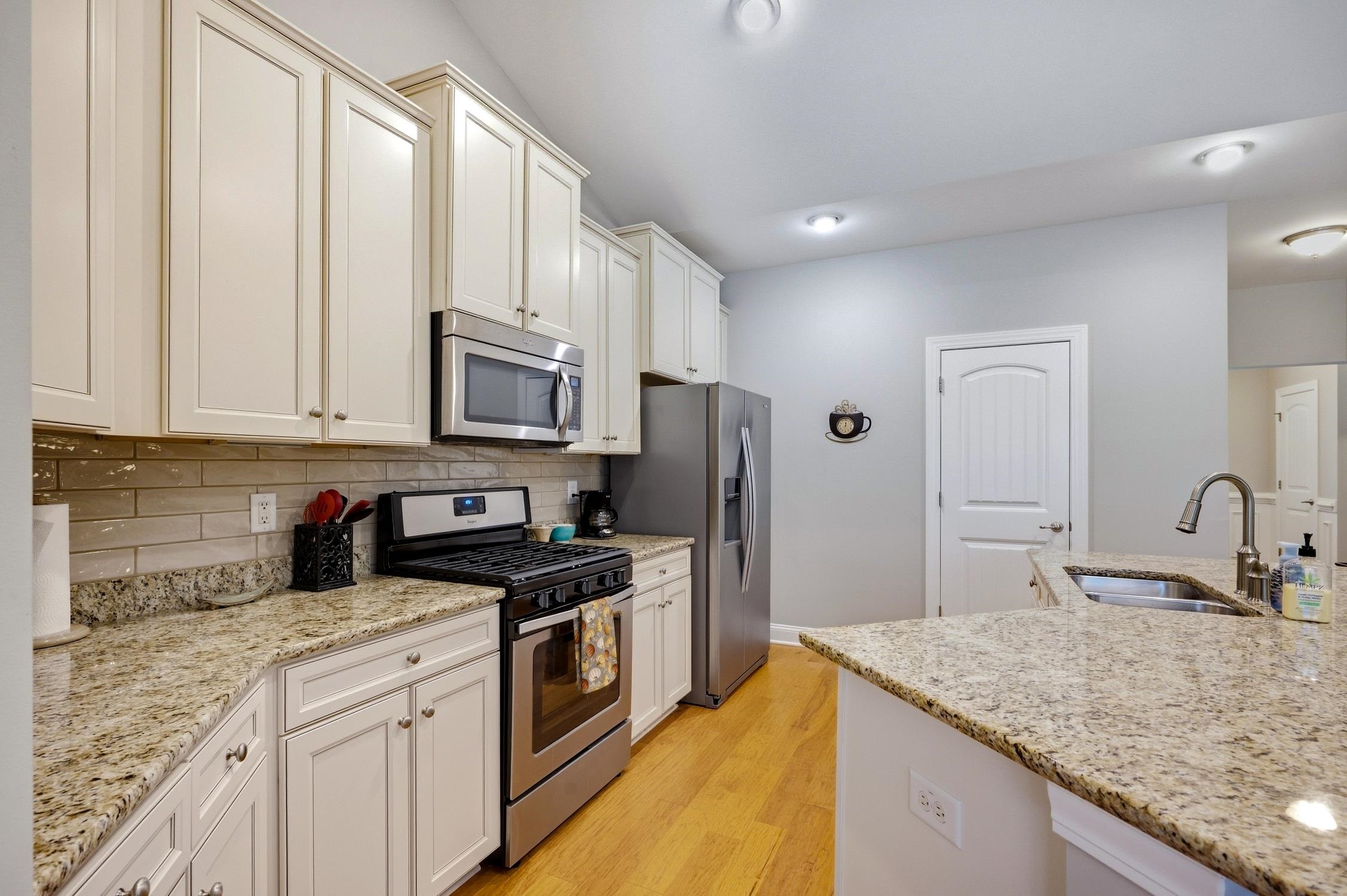 1731 Orchard Dr. Property Photo 15