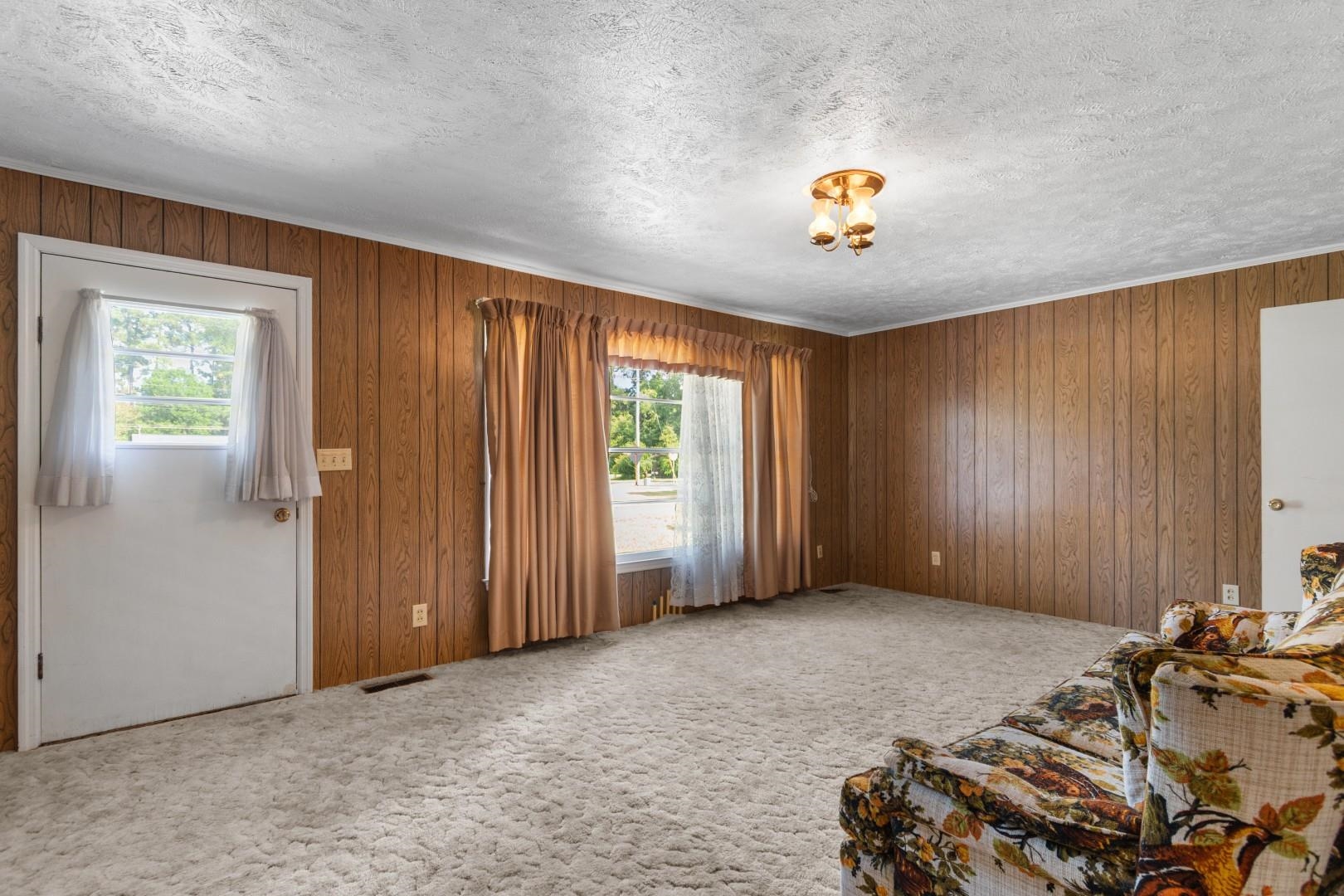 3501 Highway 319 E Property Photo 4
