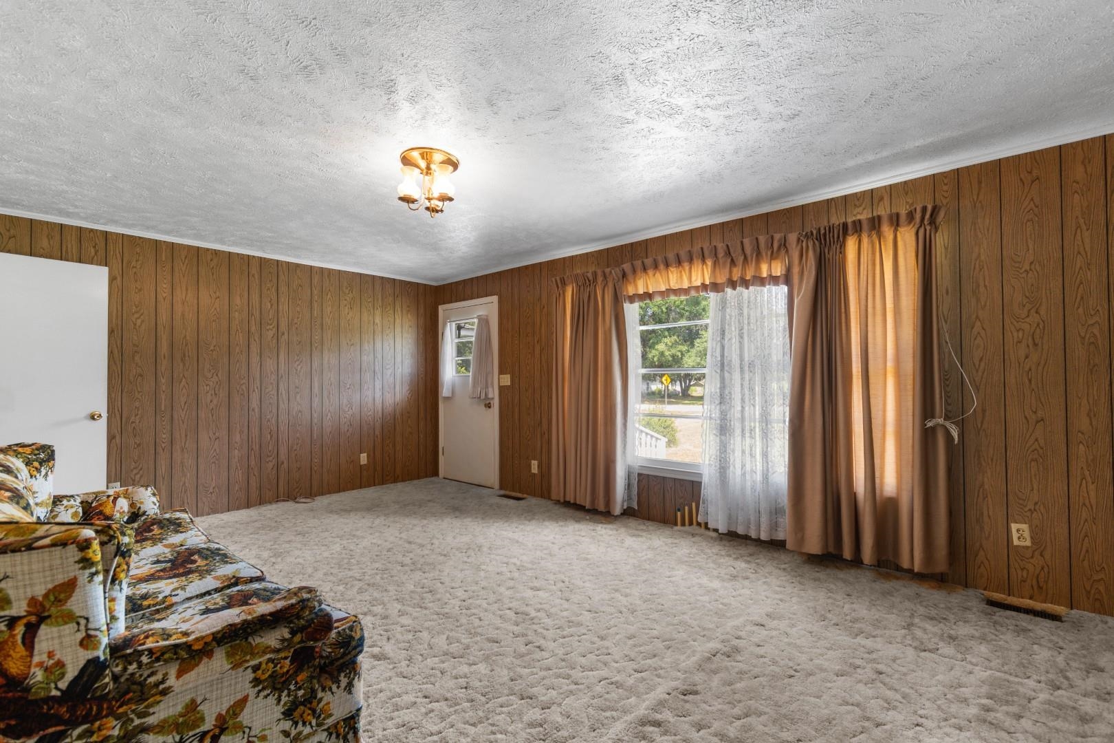 3501 Highway 319 E Property Photo 6