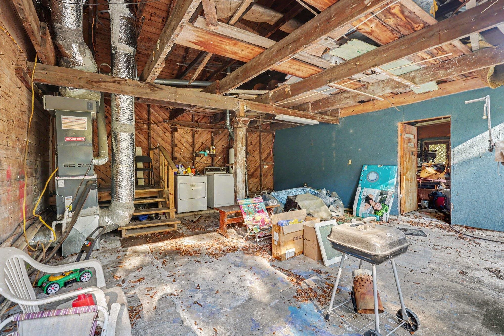 422 Loril St. Property Photo 19