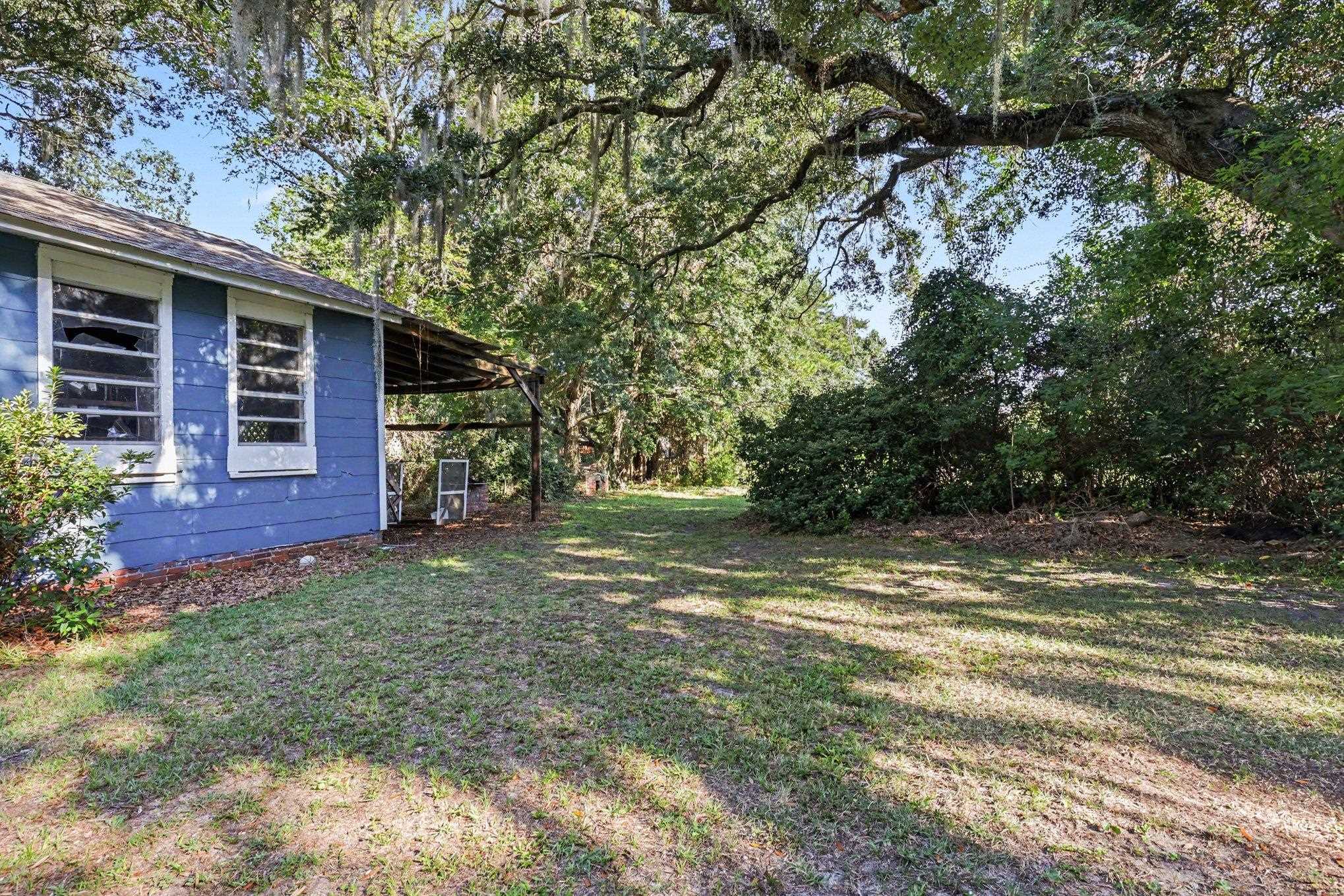 422 Loril St. Property Photo 20