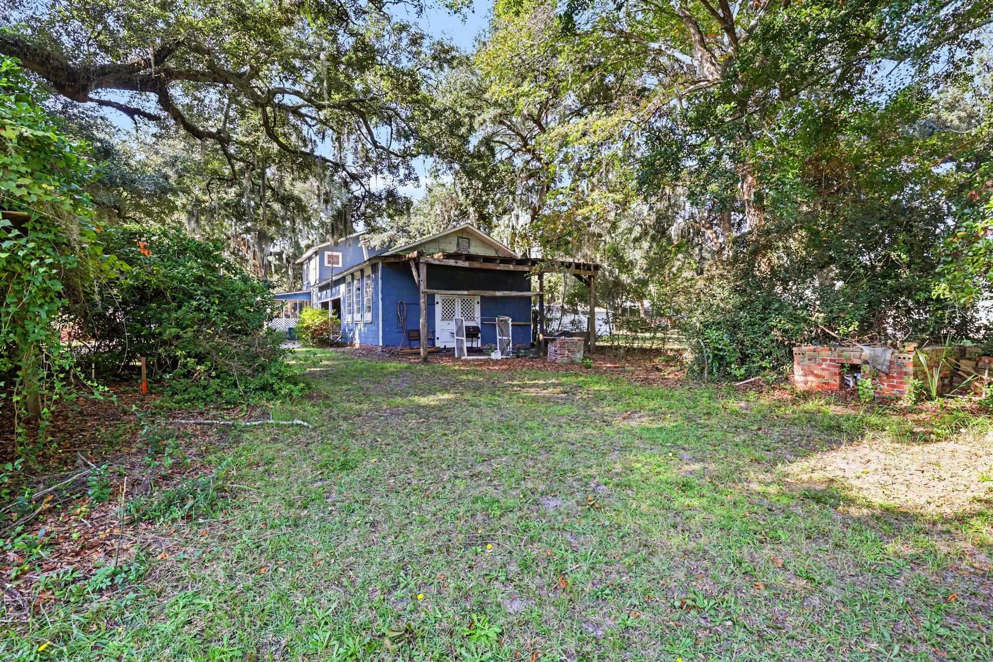 422 Loril St. Property Photo 22