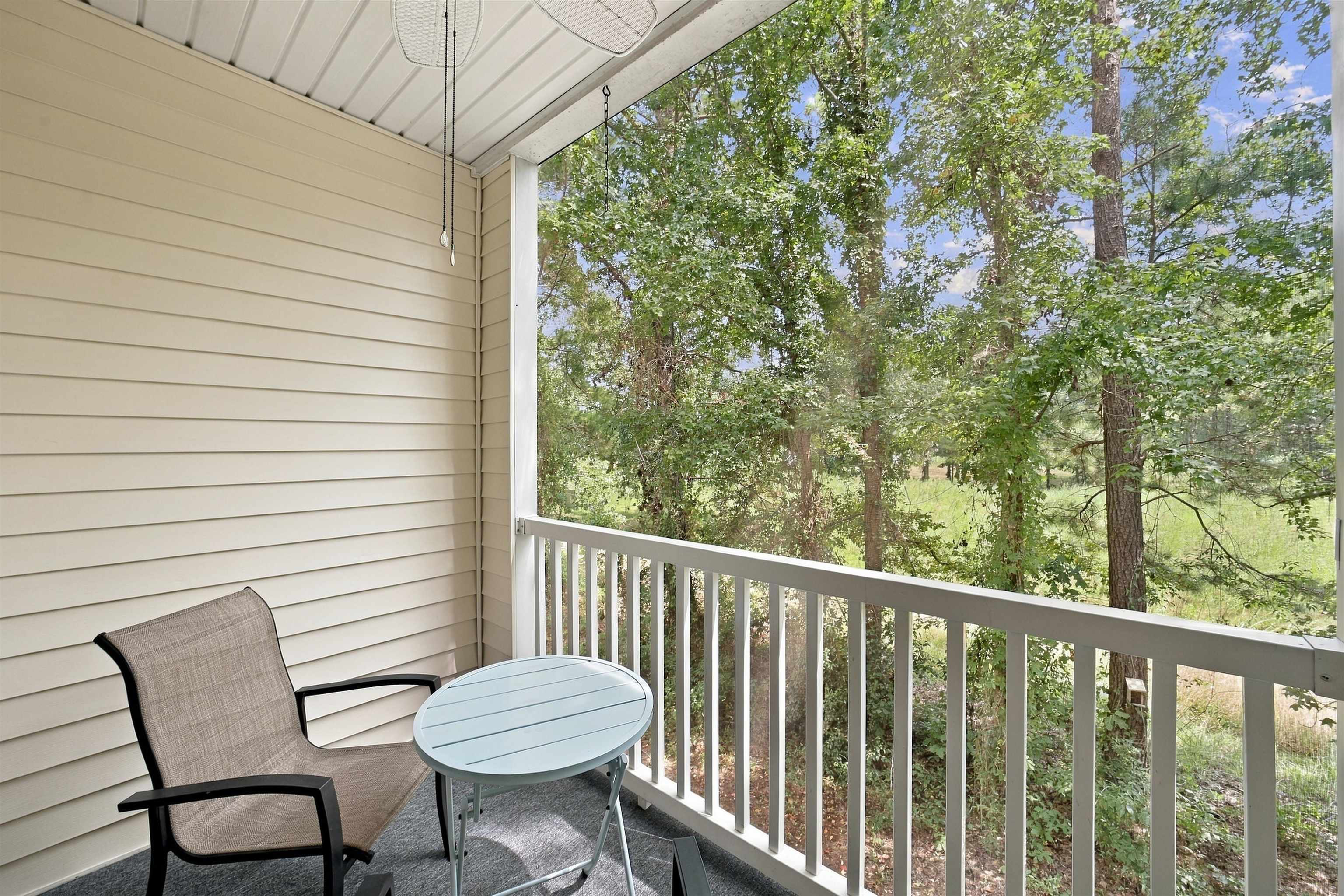 498 River Oaks Dr. Property Photo 6