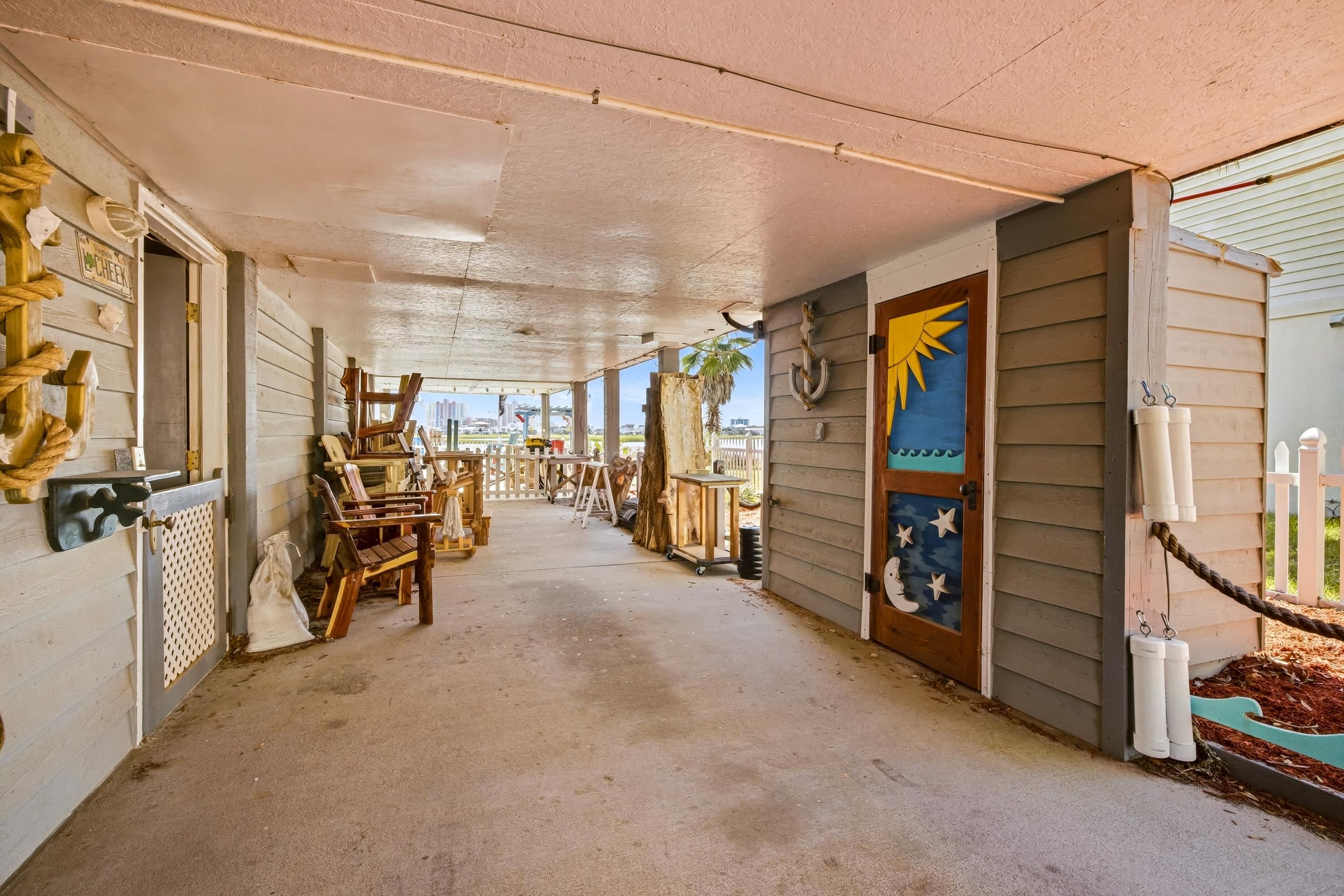 2413 Marsh Ct. Property Photo 32