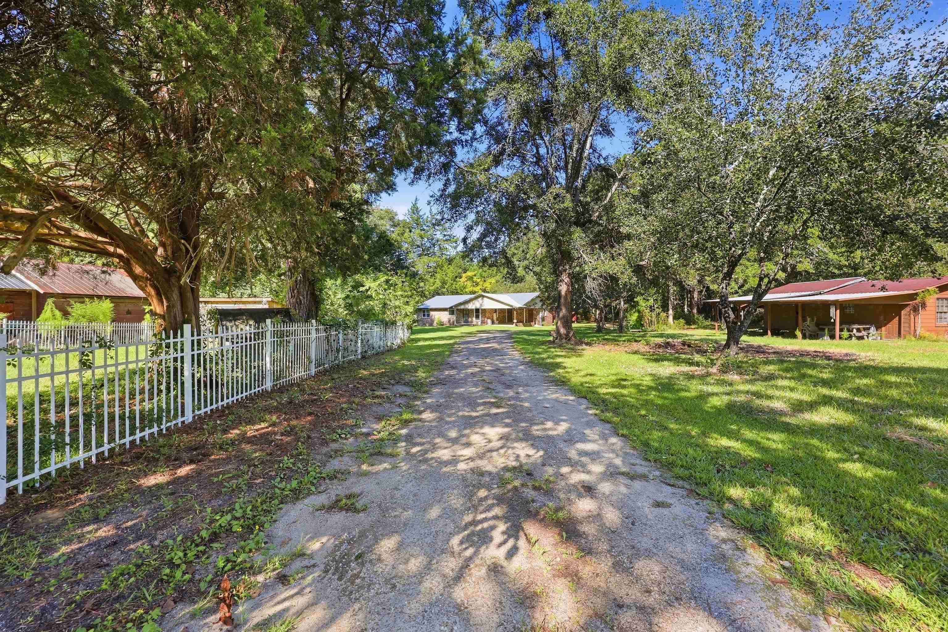 2931 Highway 19 Property Photo 2