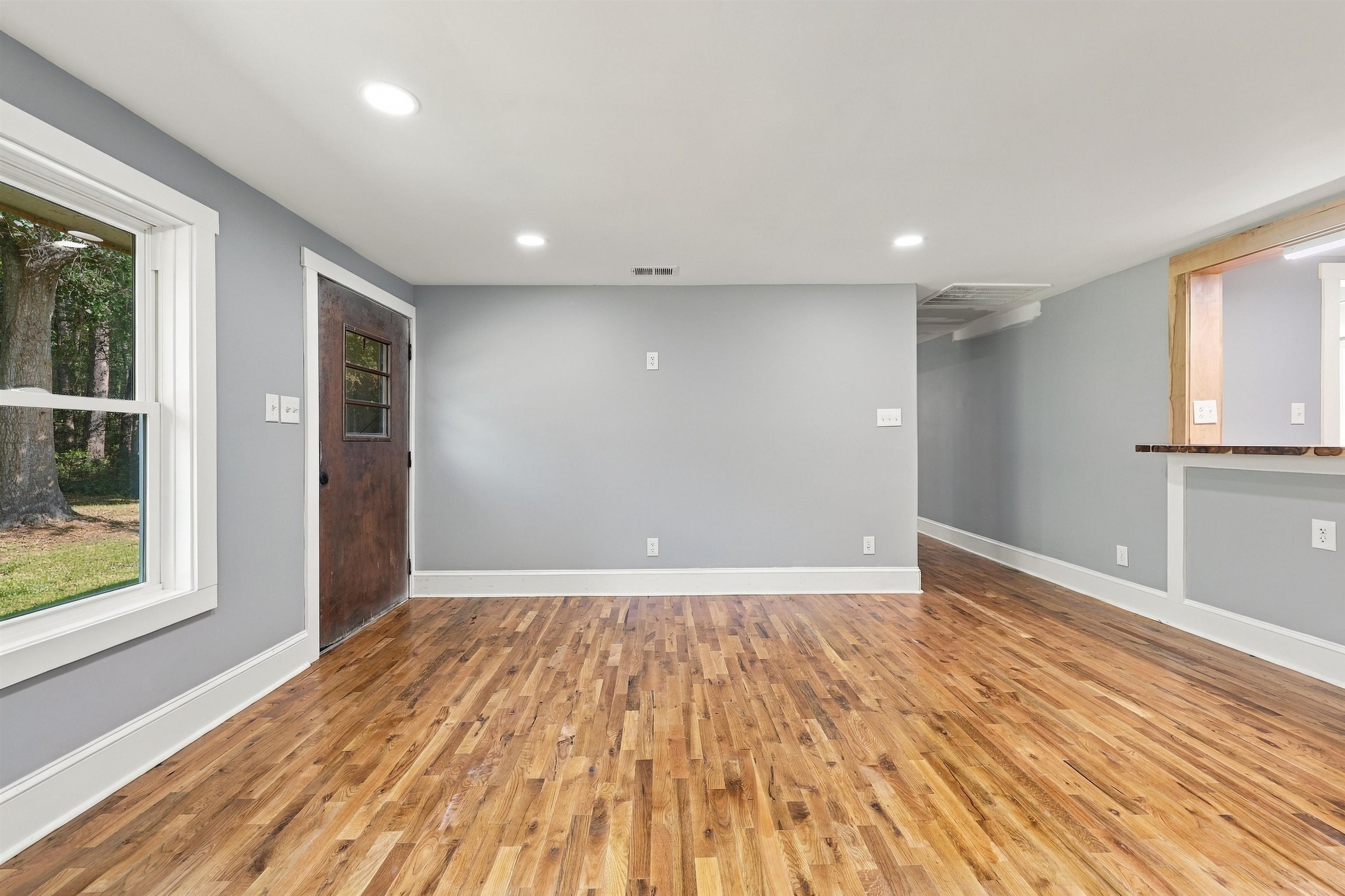 2931 Highway 19 Property Photo 5