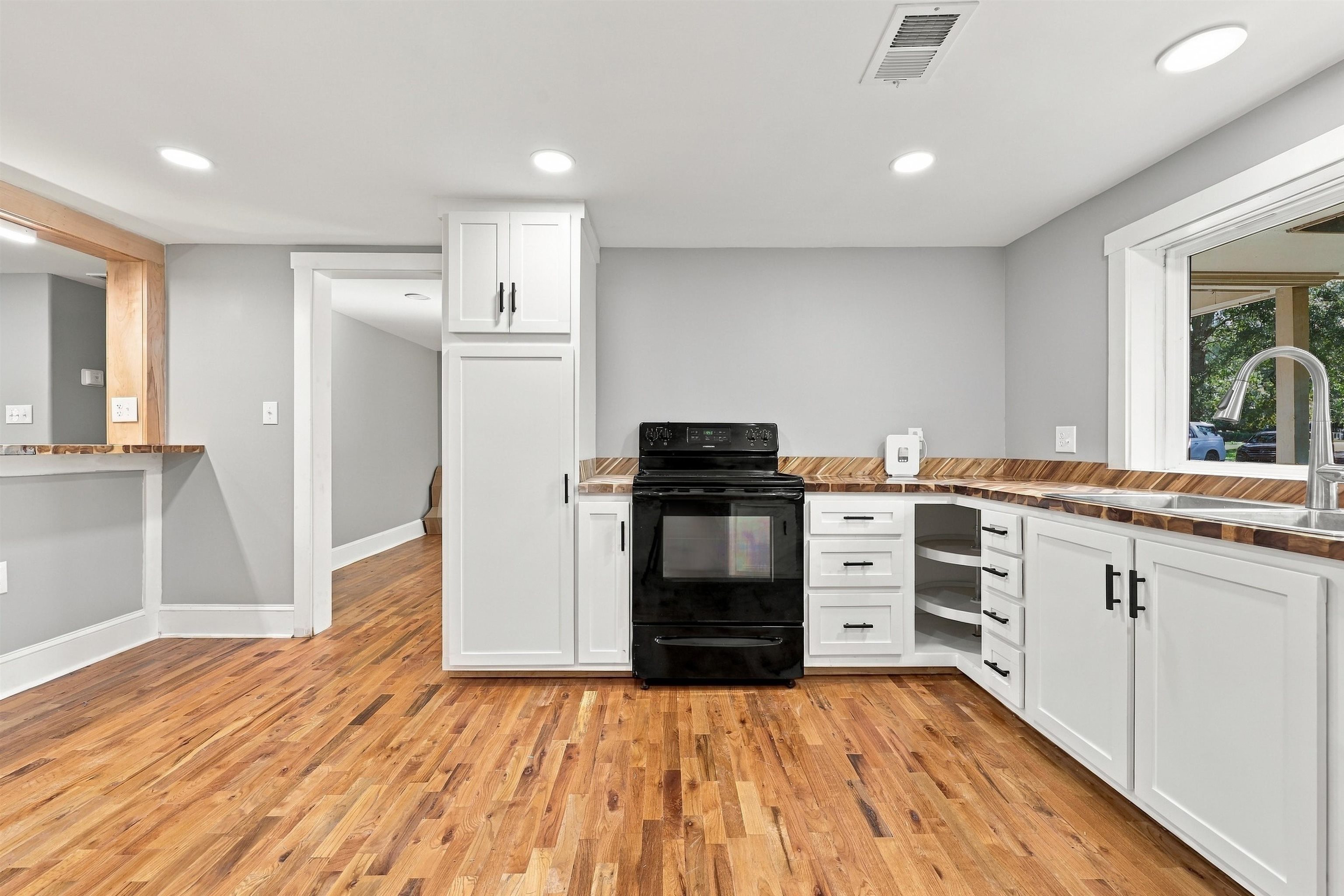 2931 Highway 19 Property Photo 11
