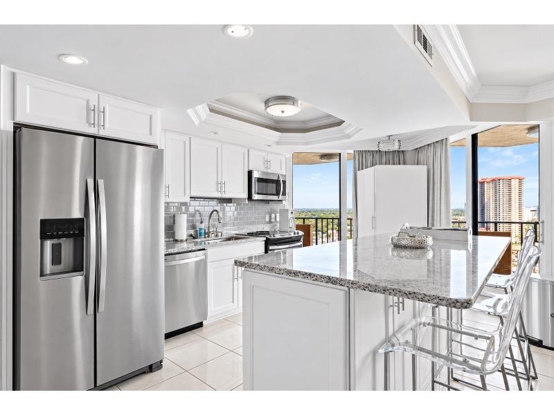 9650 Shore Dr. Property Photo 11