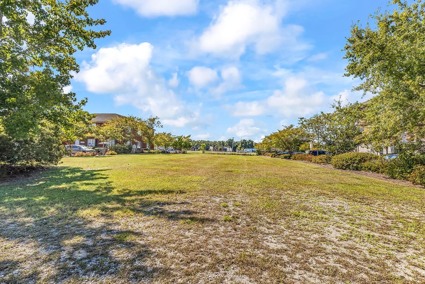 11917 Plaza Dr. Property Photo 2