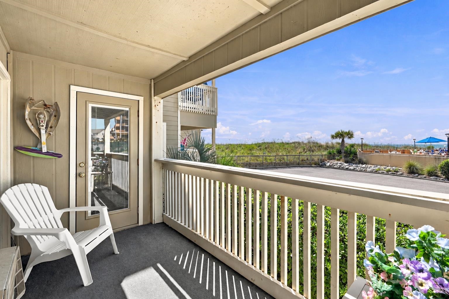 9660 Shore Dr. Property Photo 4