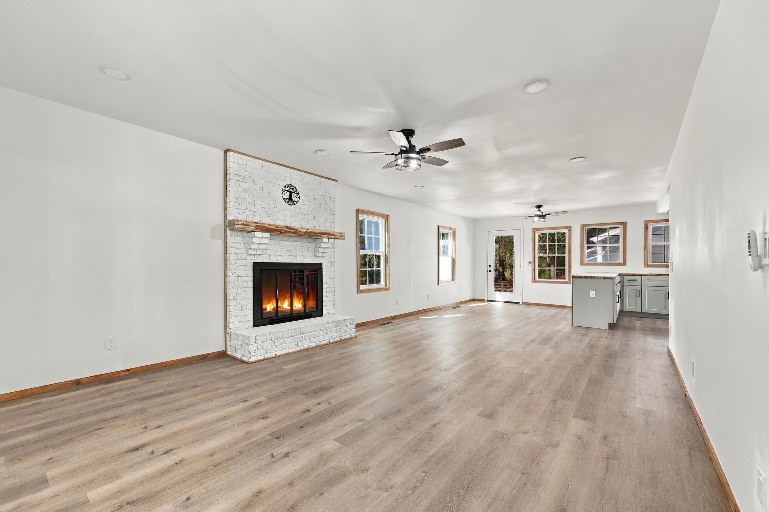 815 3rd Ave. Property Photo 14