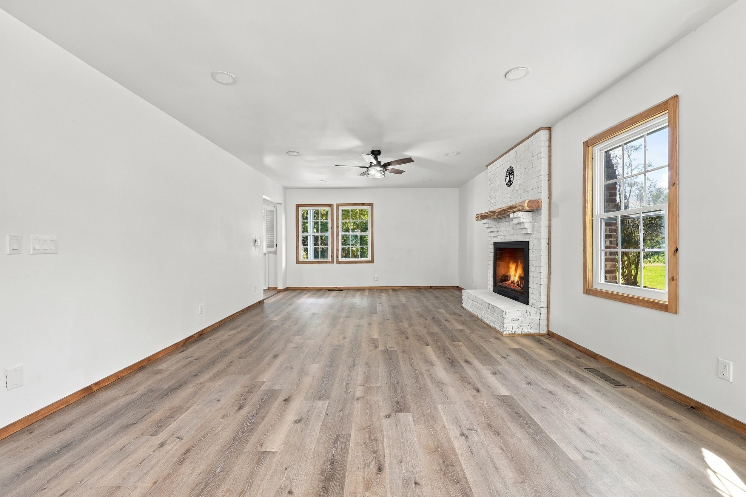 815 3rd Ave. Property Photo 17