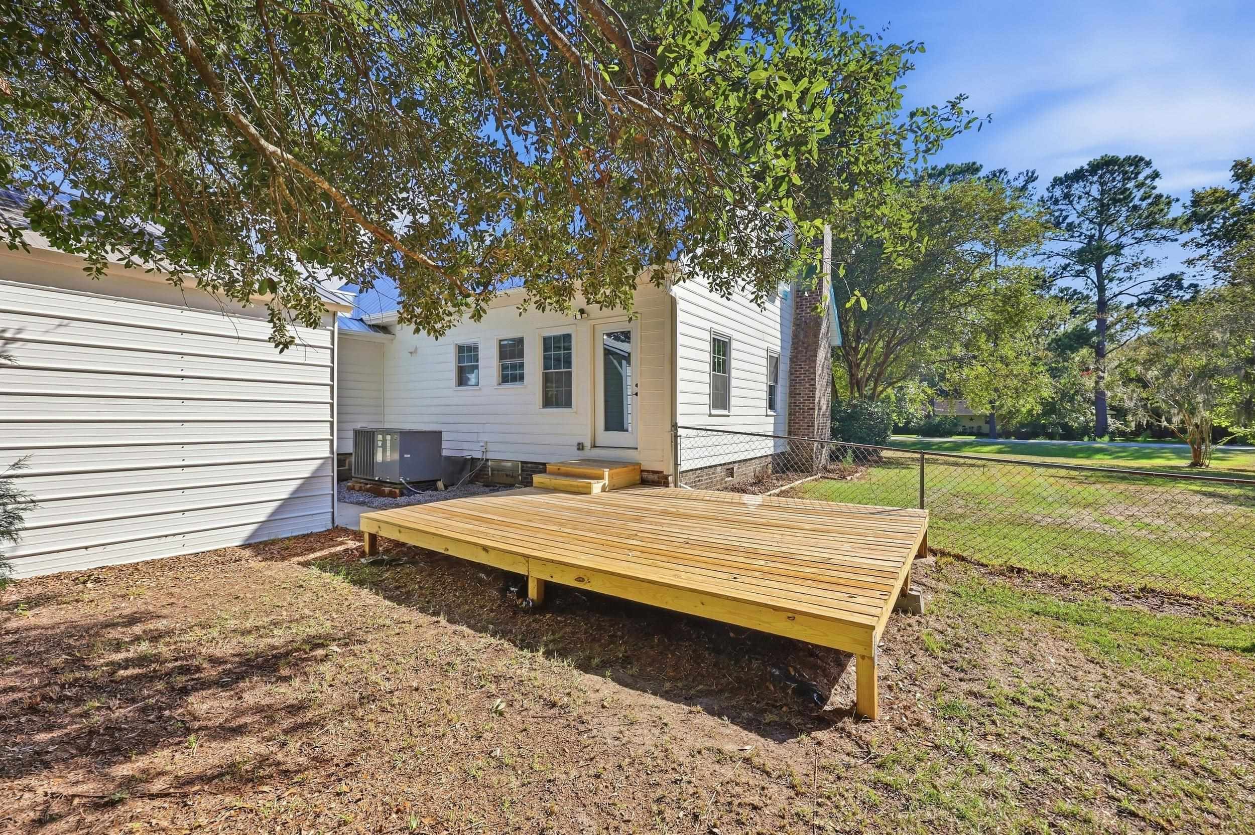 815 3rd Ave. Property Photo 57