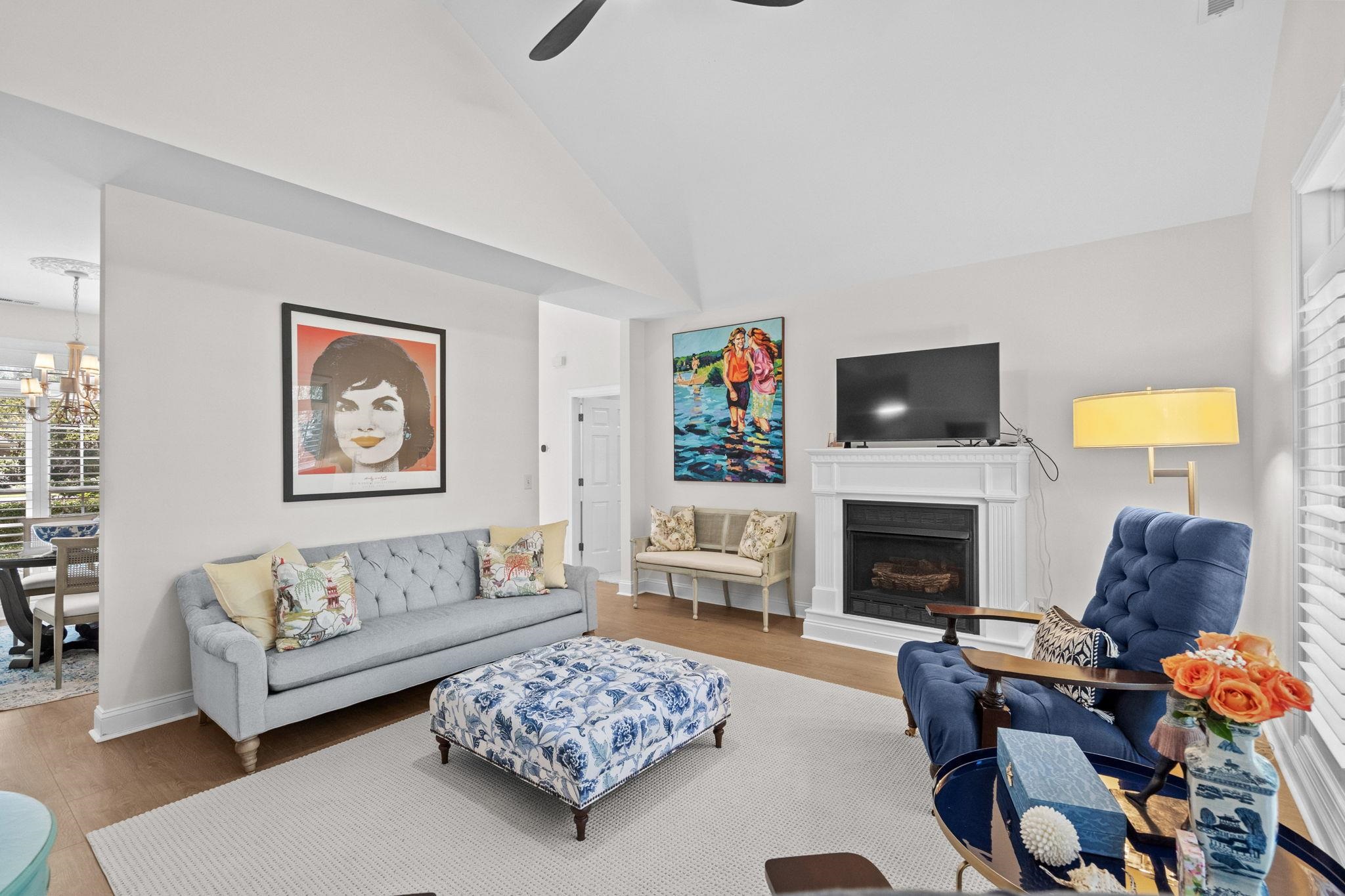 20 Wentworth Pl. Property Photo 4