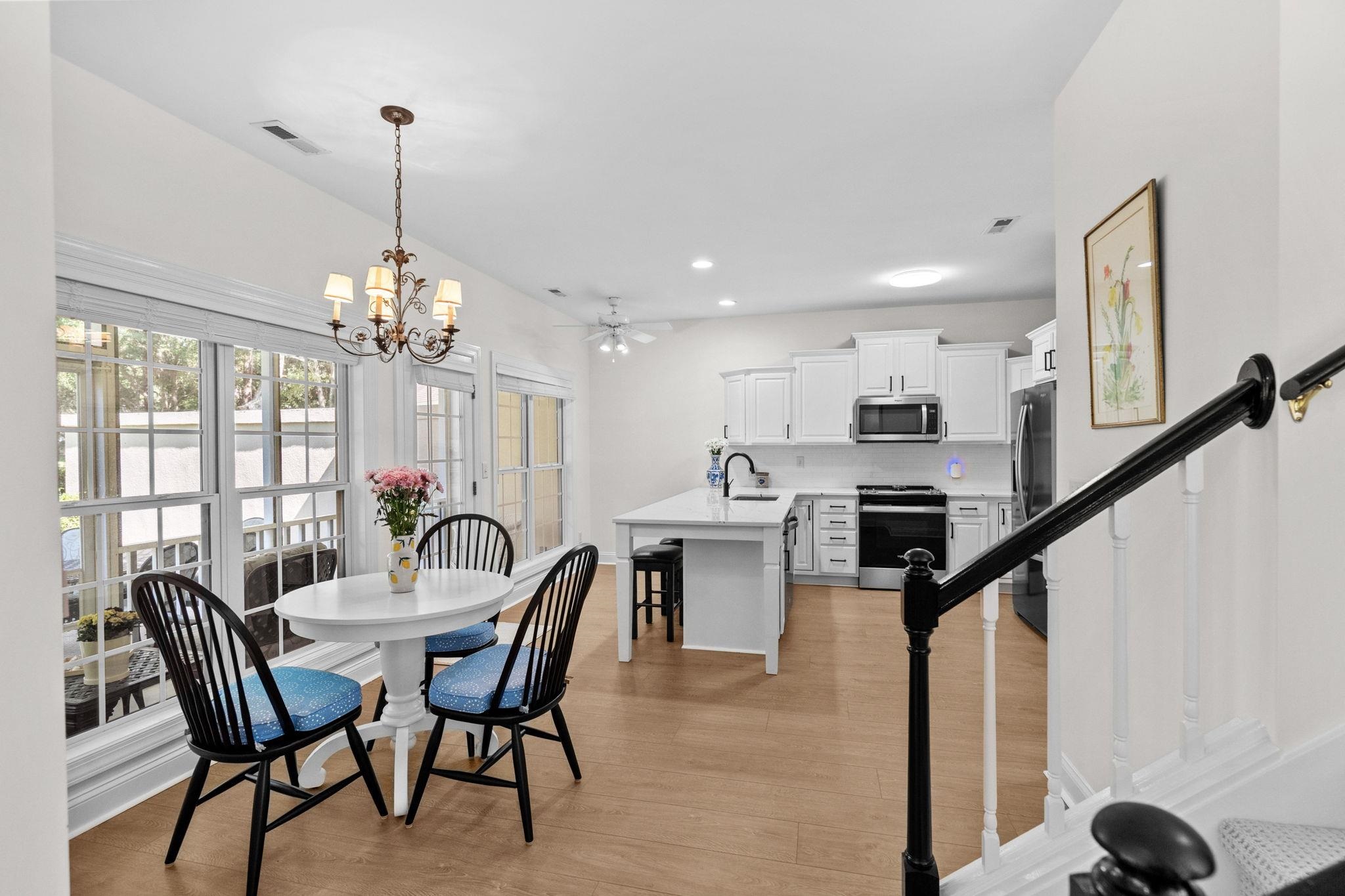 20 Wentworth Pl. Property Photo 9