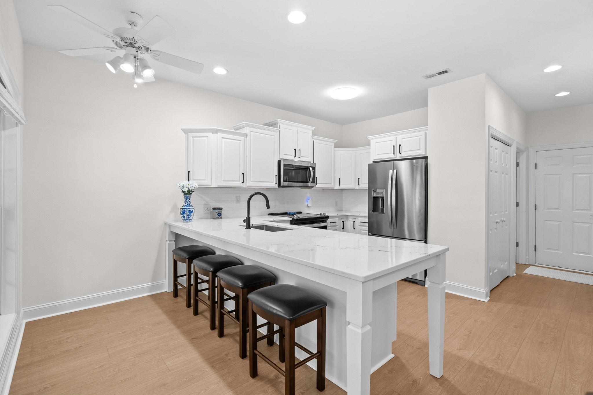 20 Wentworth Pl. Property Photo 11