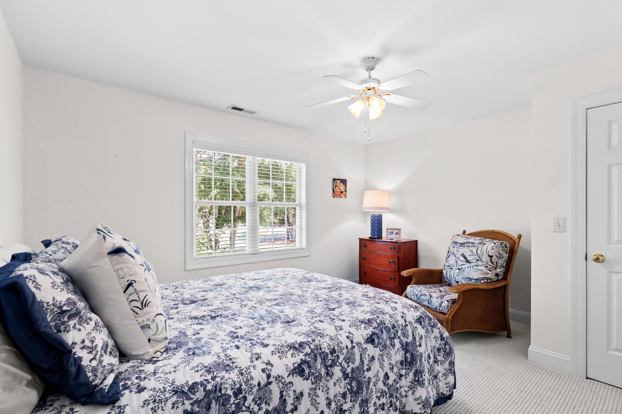20 Wentworth Pl. Property Photo 34