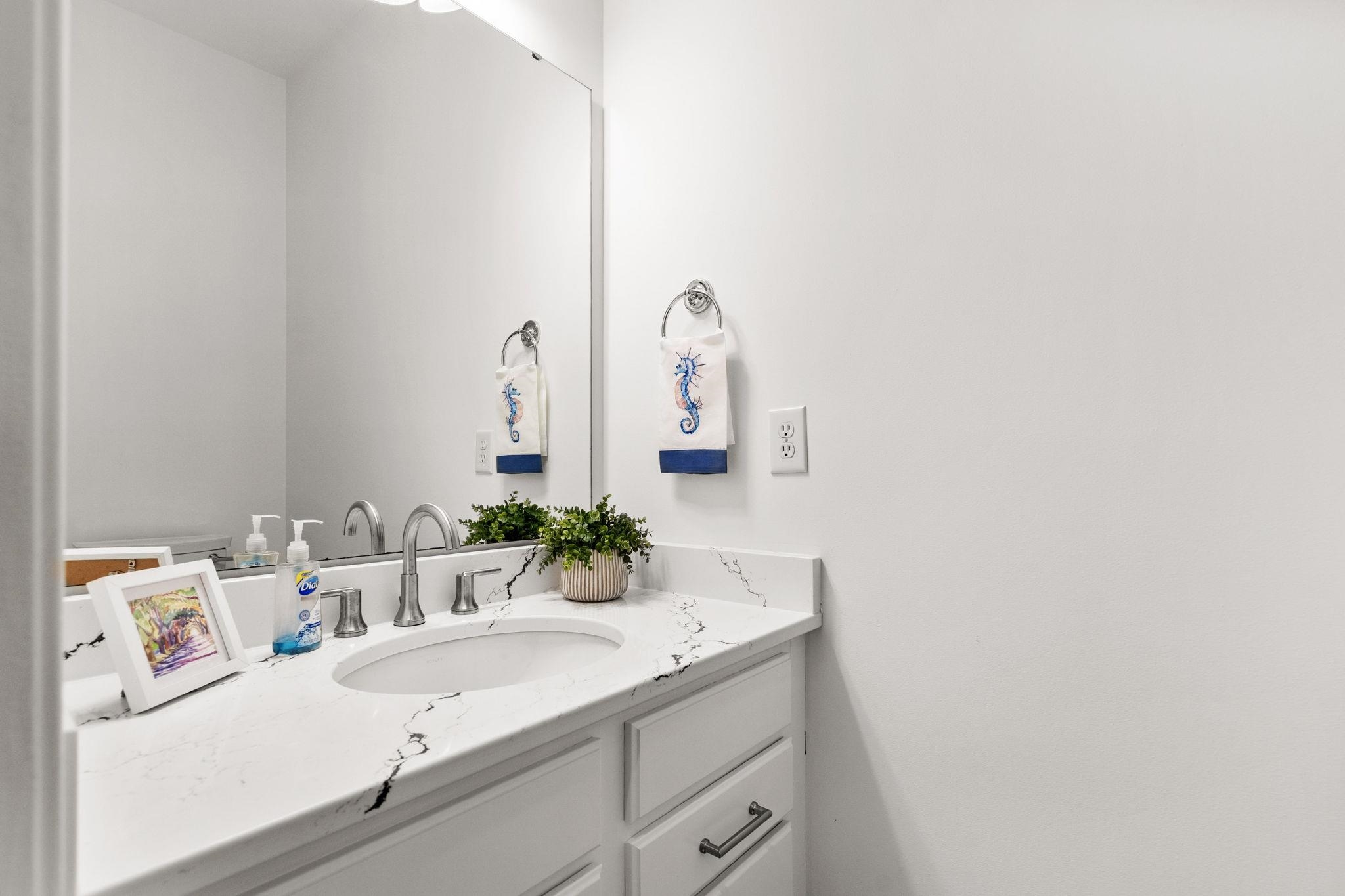 20 Wentworth Pl. Property Photo 40