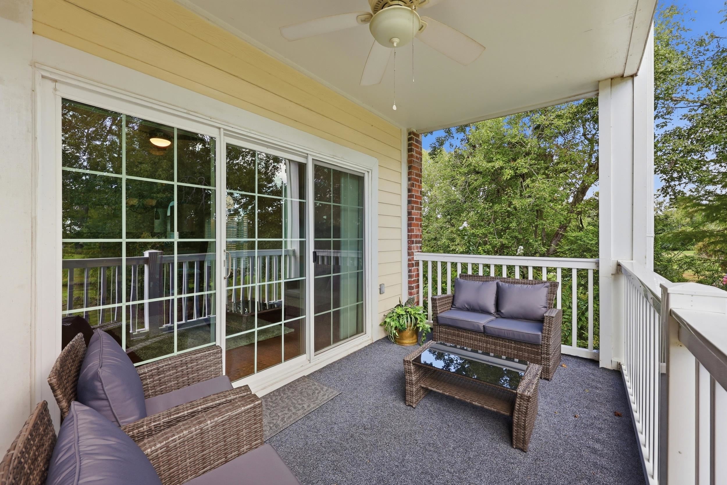 687 Riverwalk Dr. Property Photo 18