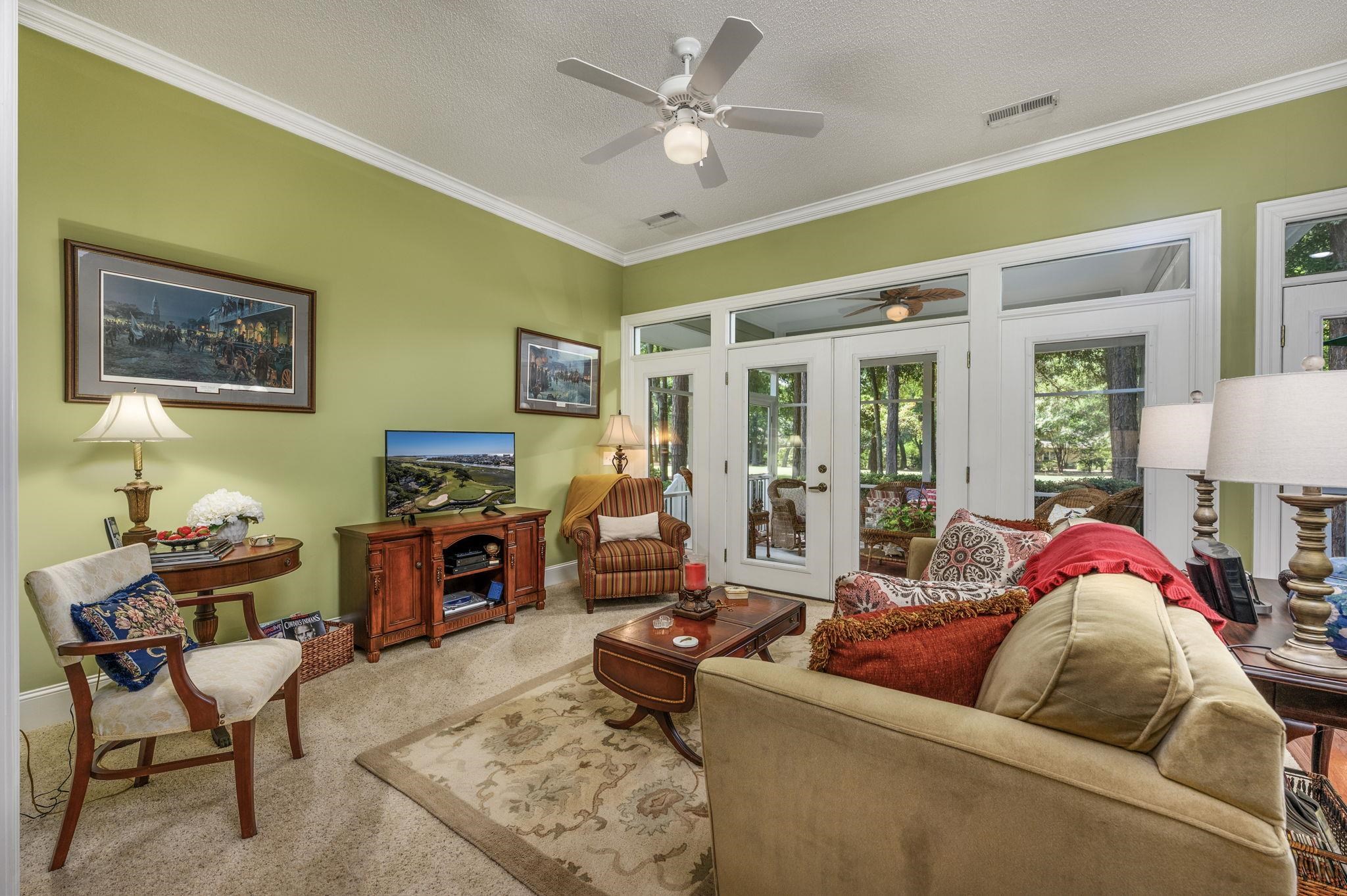 943 Heshbon Dr. Property Photo 10