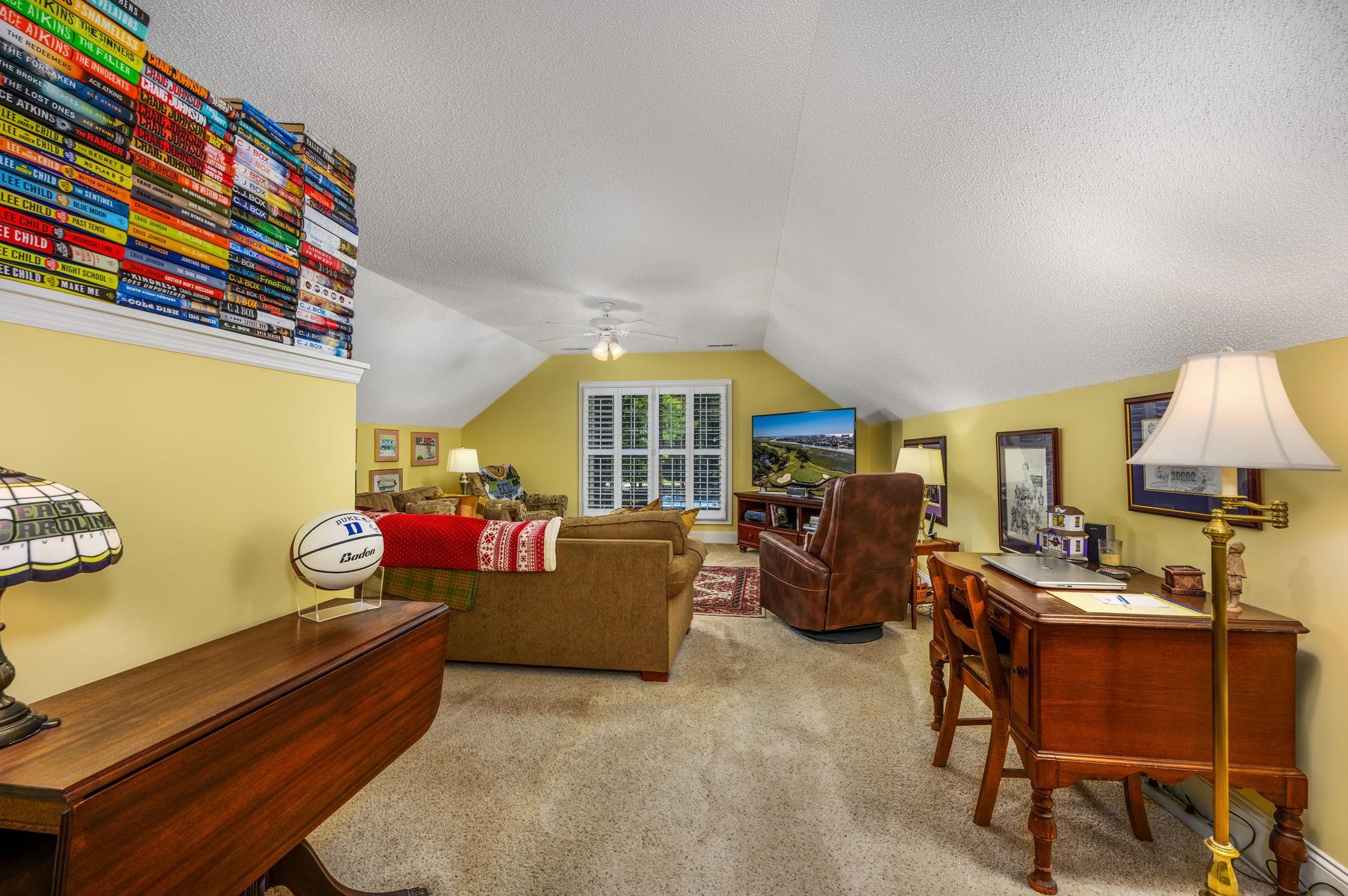 943 Heshbon Dr. Property Photo 30