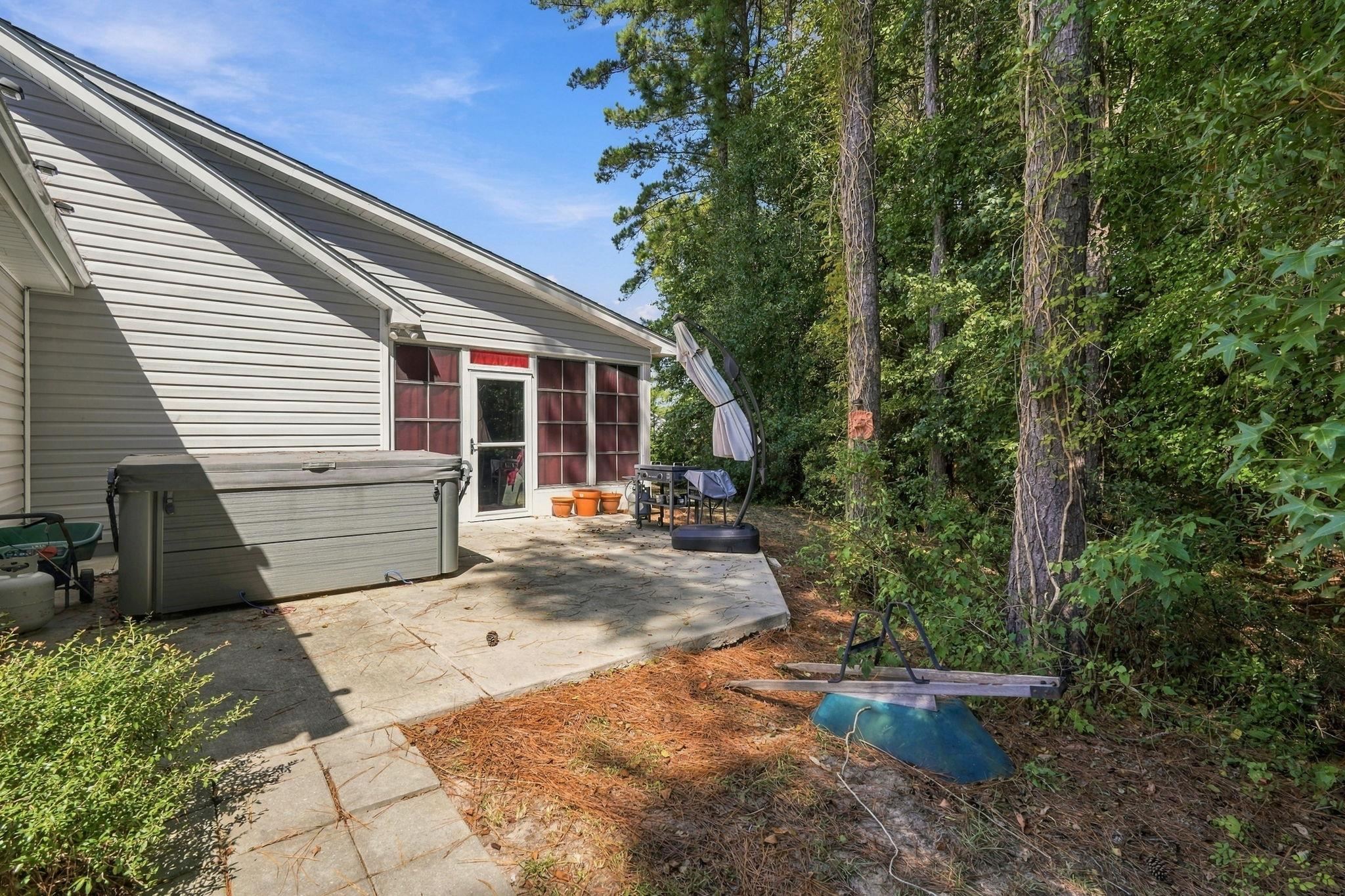 460 Oakham Dr. Property Photo 26